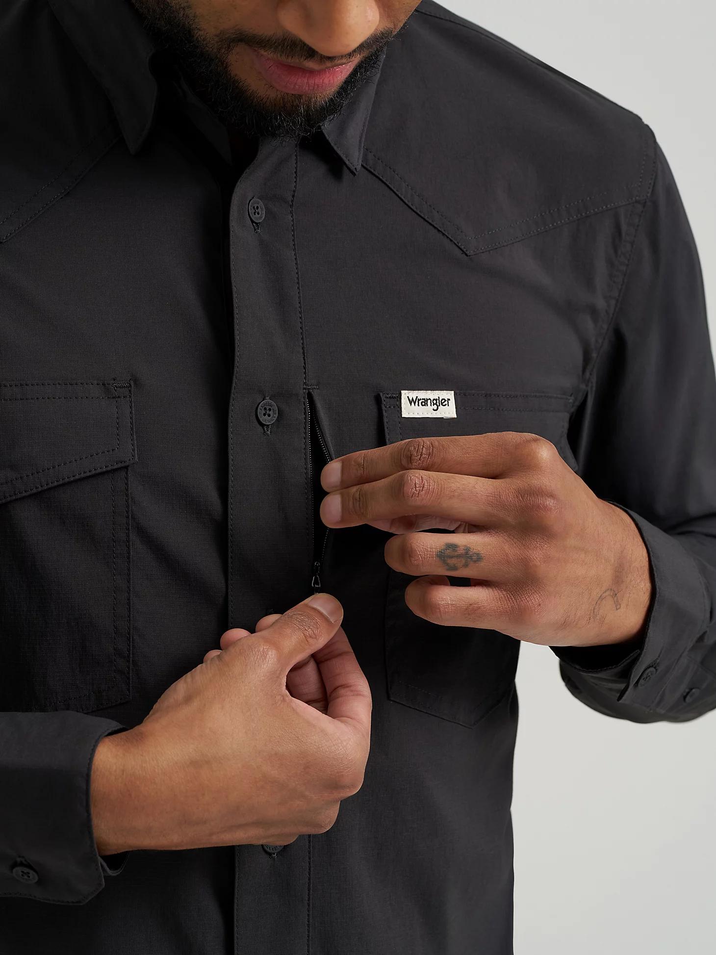 Wrangler All Terrain Gear Men's Technical Shirt in Jet Product Image