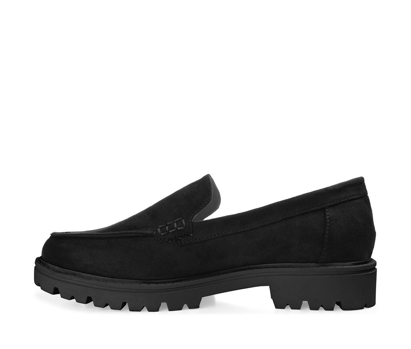 Women's Journee Collection Erika Loafers Product Image