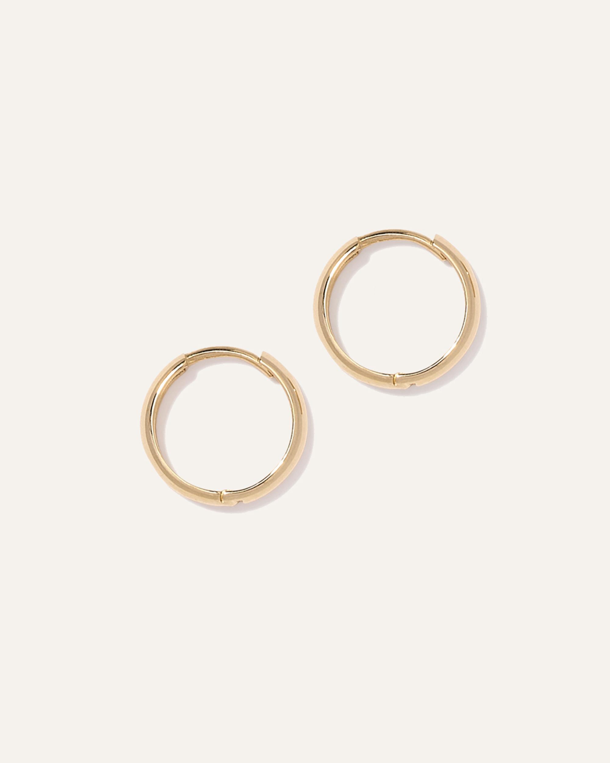 Quince | Women's 14K Gold Bold Hoop Earrings Product Image