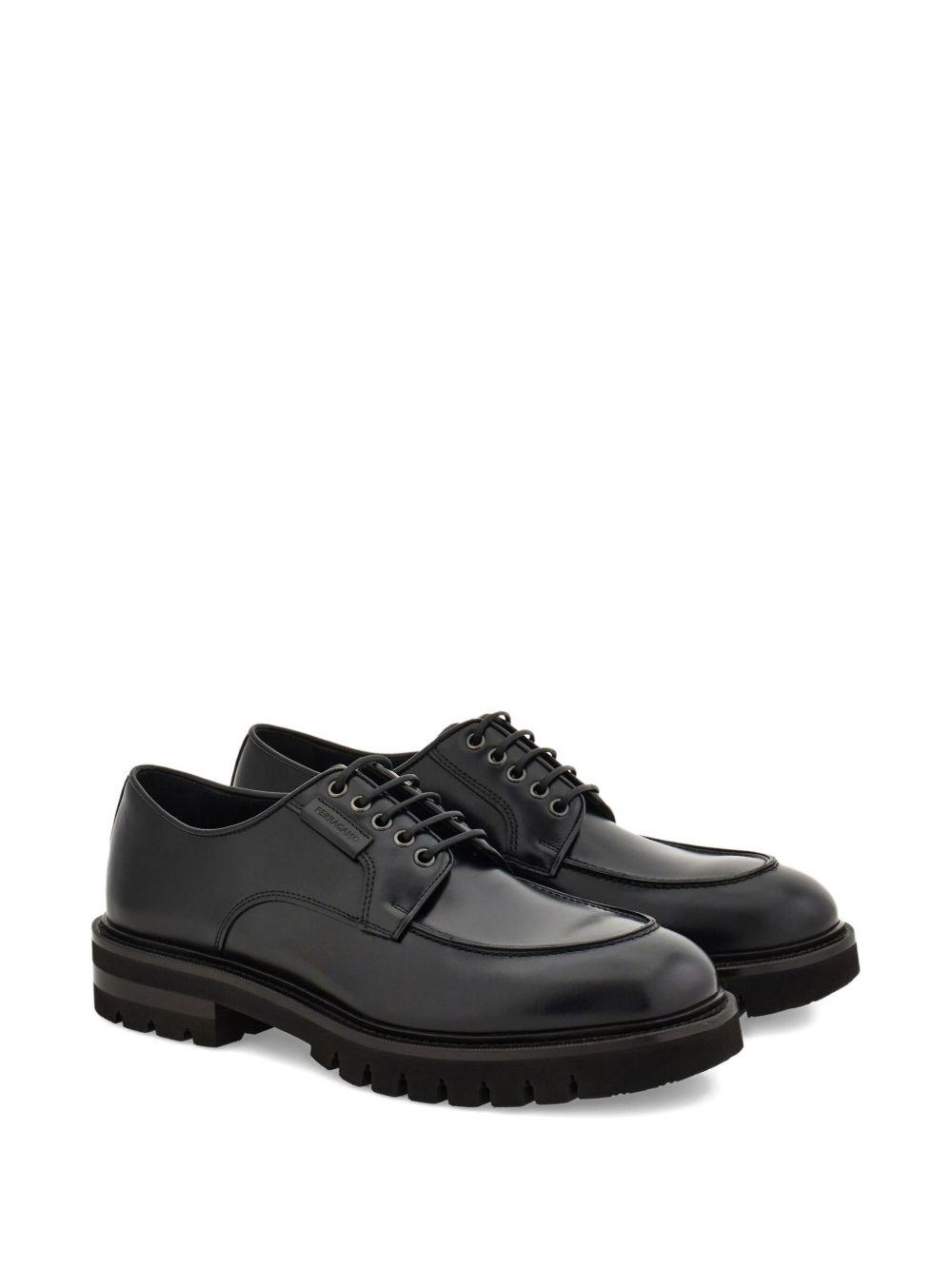 lace-up derby shoes Product Image