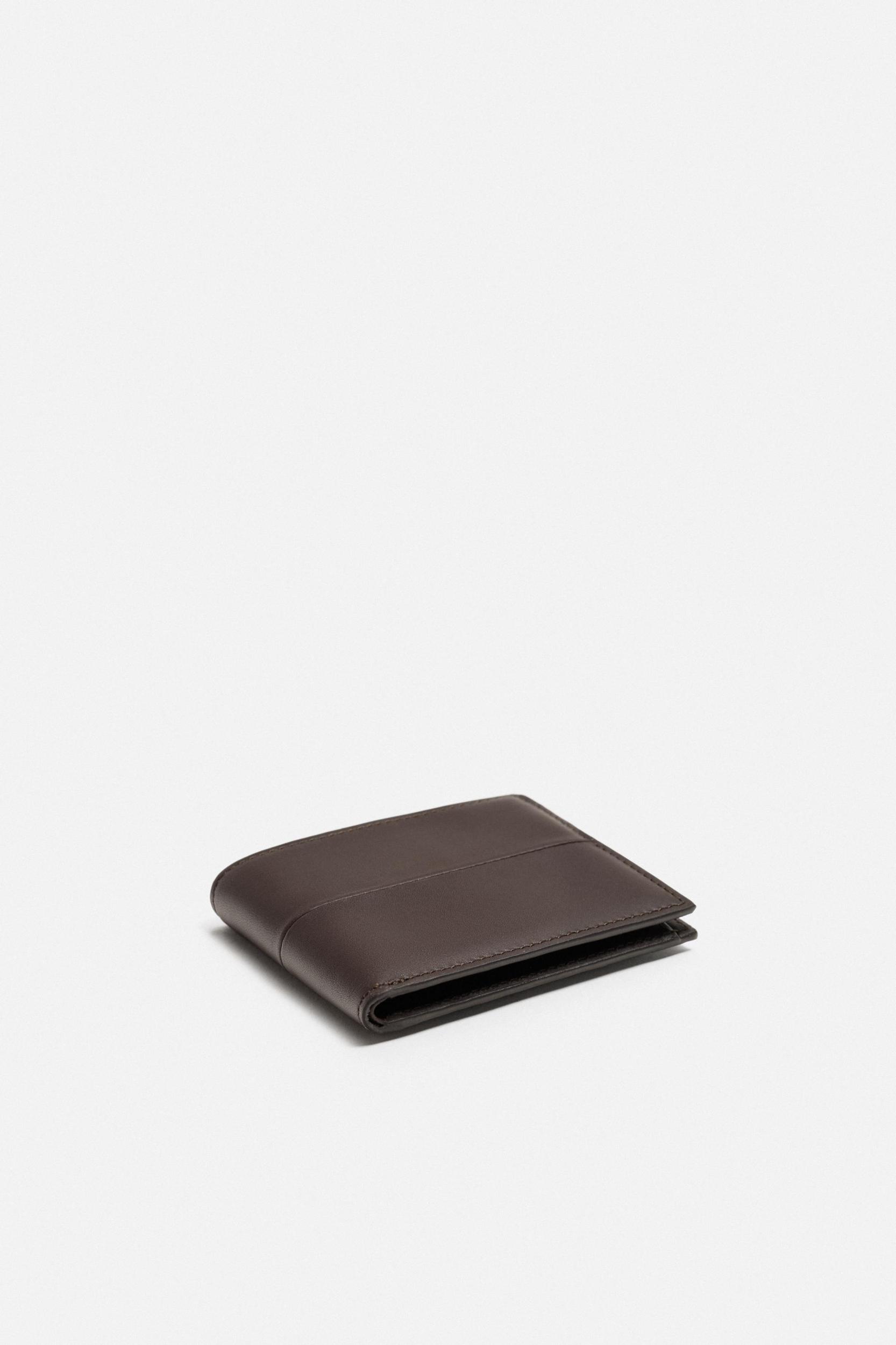 LEATHER WALLET Product Image
