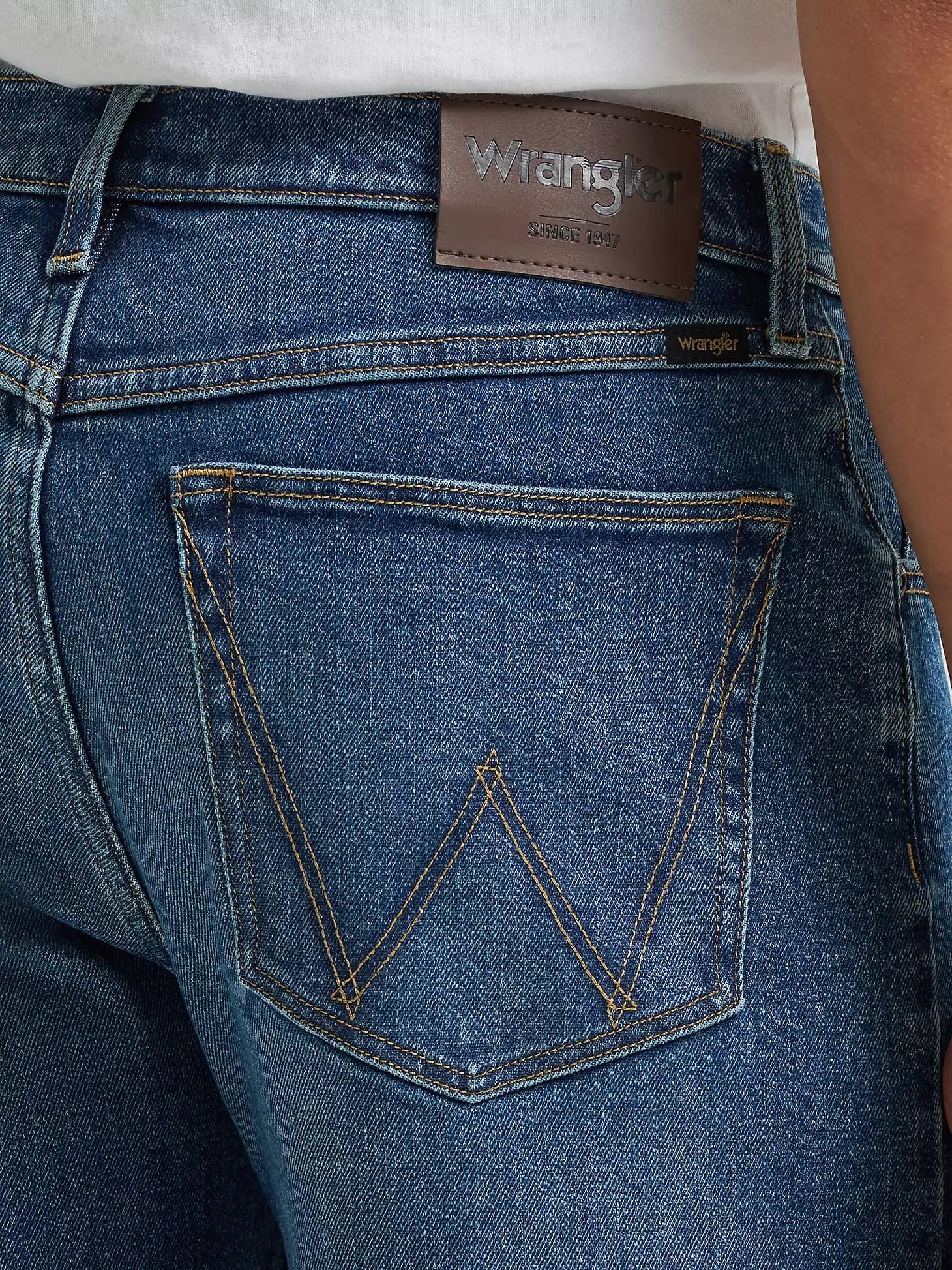 Men's Free To Stretch™ Denim Short in York Product Image