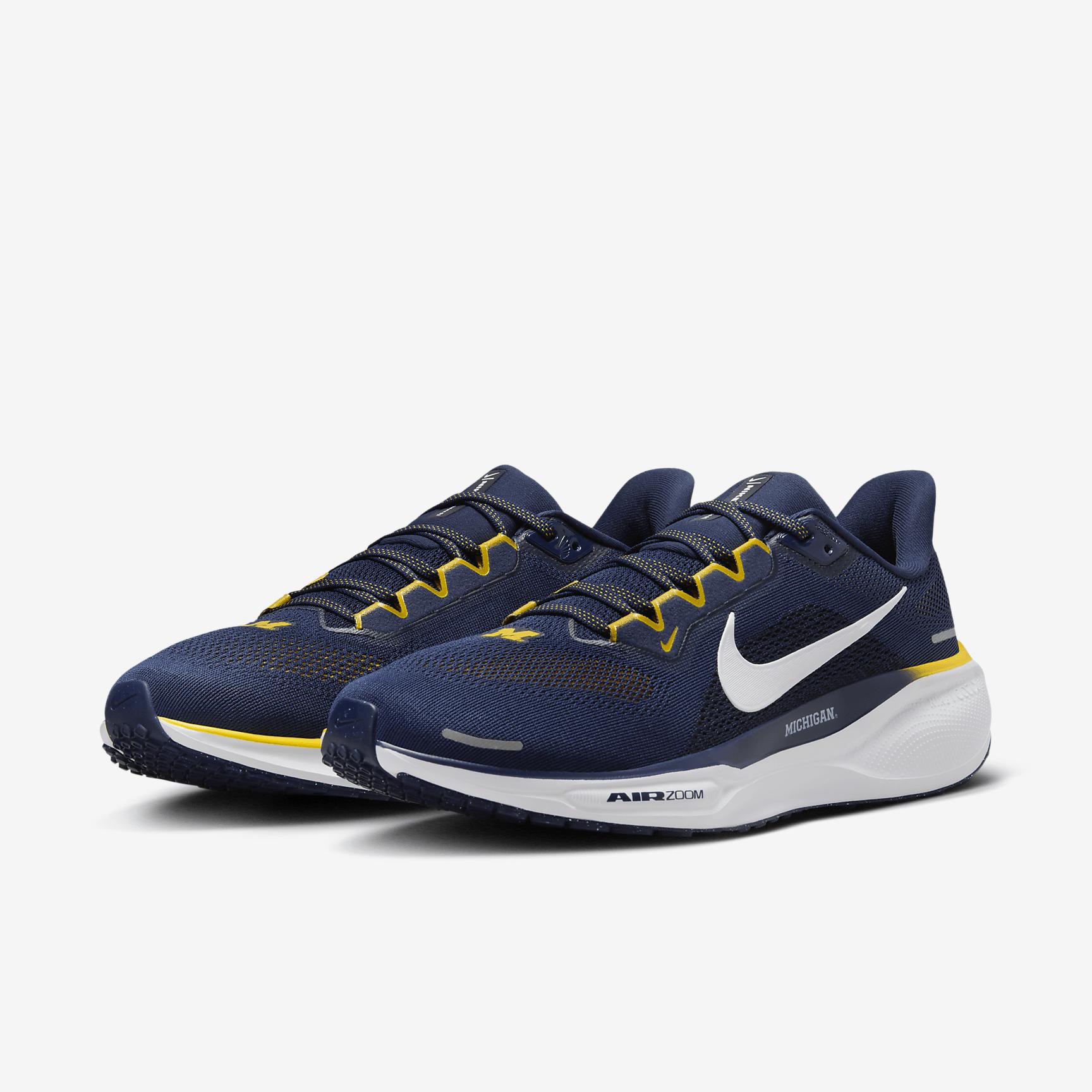 Michigan Pegasus 41 Nike Men's College Road Running Shoes Product Image