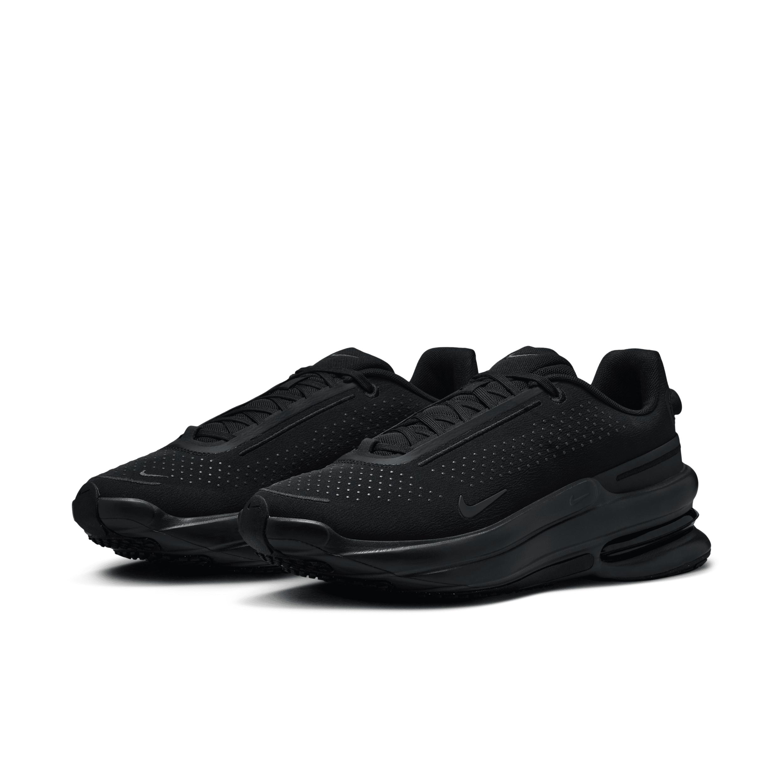 Nike Mens Air Zoom Upturn SC Shoes | IB2746-002 Product Image