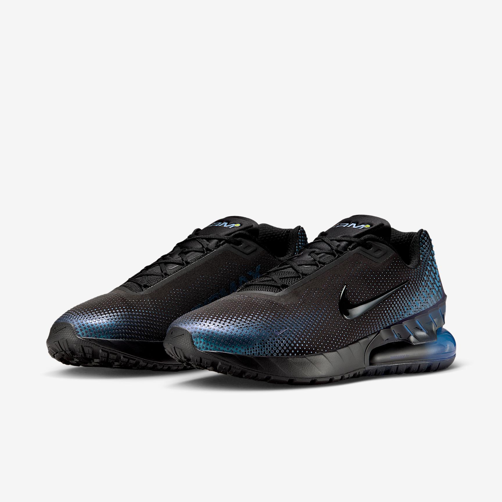 Nike Men's Air Max Phoenix SE Shoes Product Image