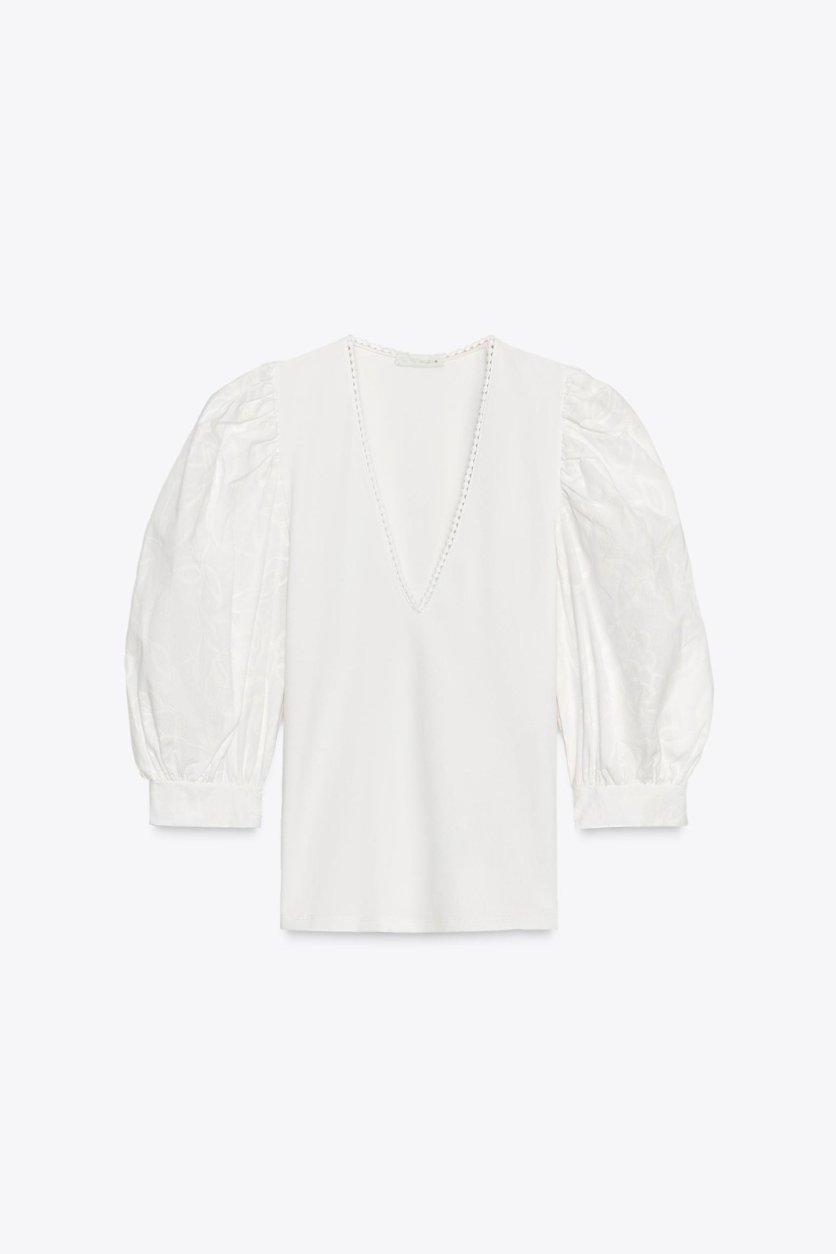 EMBROIDERED FLOWER PUFF SLEEVE TOP Product Image