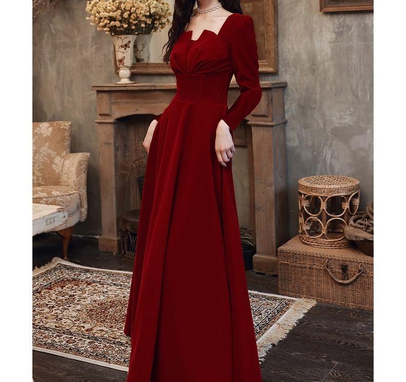 Long-Sleeve Notch Neck Plain Ruched Midi A-Line Cocktail Dress / Evening Gown Product Image