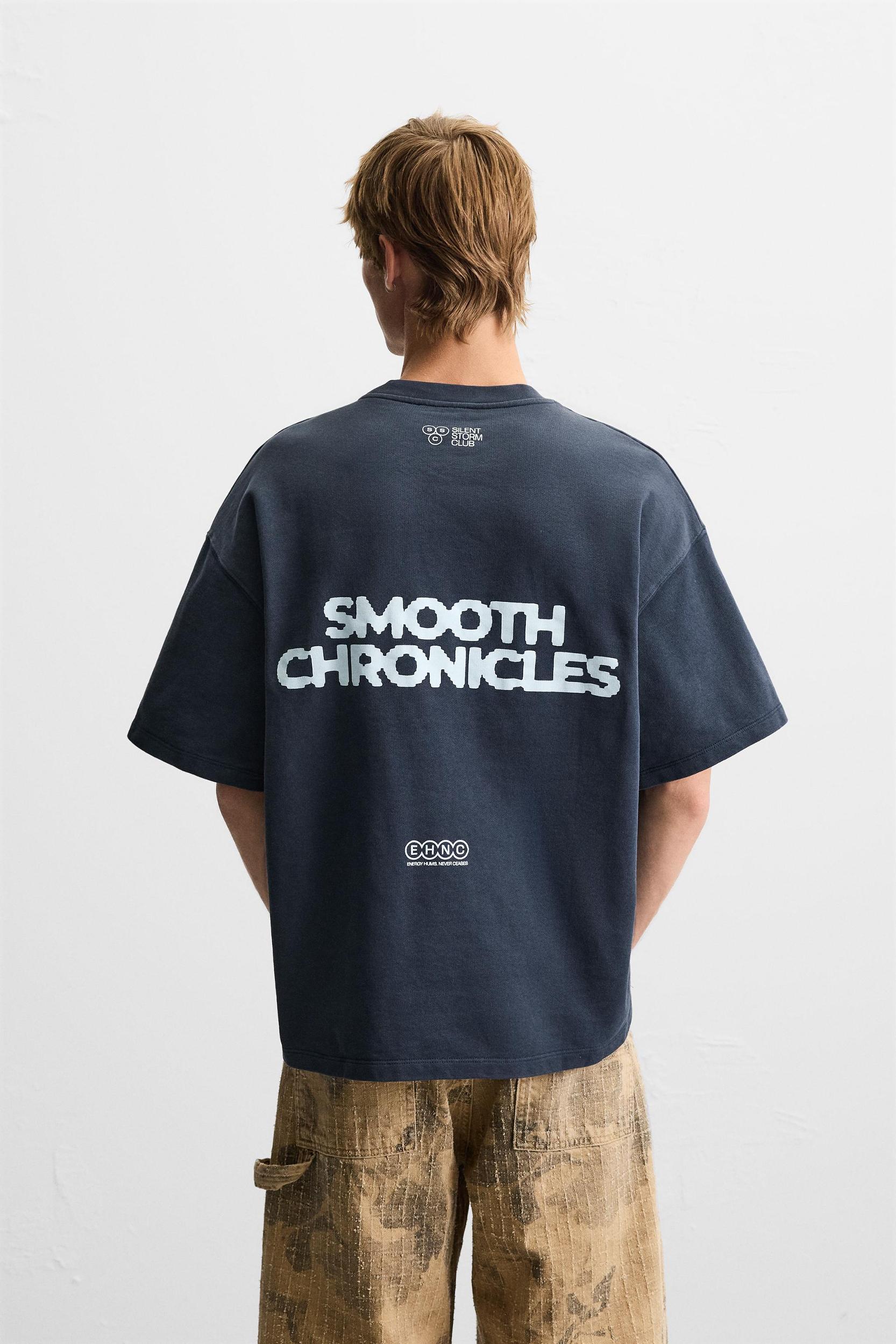 GRAPHIC PRINT SWEATSHIRT Product Image