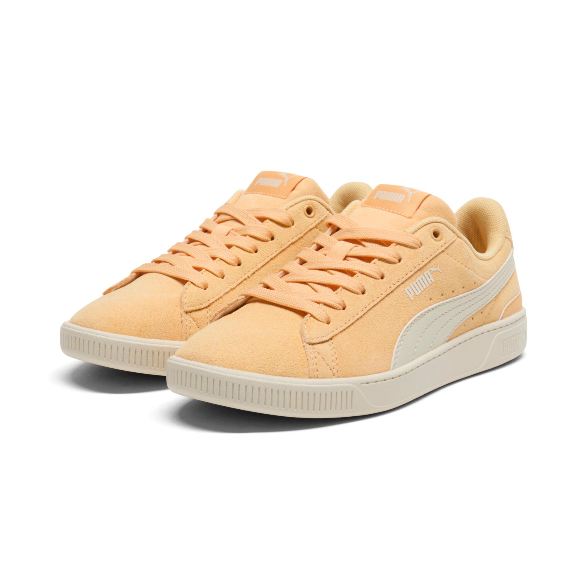PUMA Vikky v3 Women's Wide Sneakers Product Image