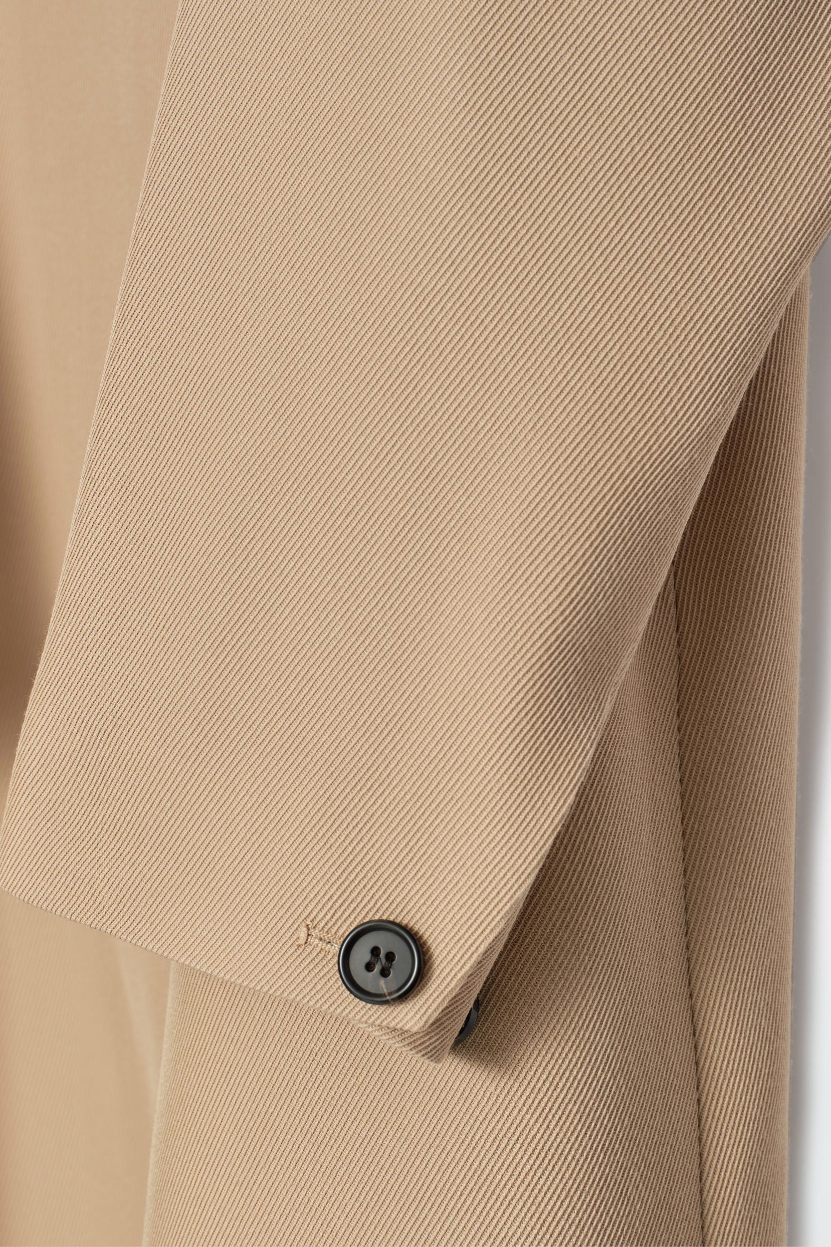 TRAPEZE WOOL-BLEND COAT Product Image