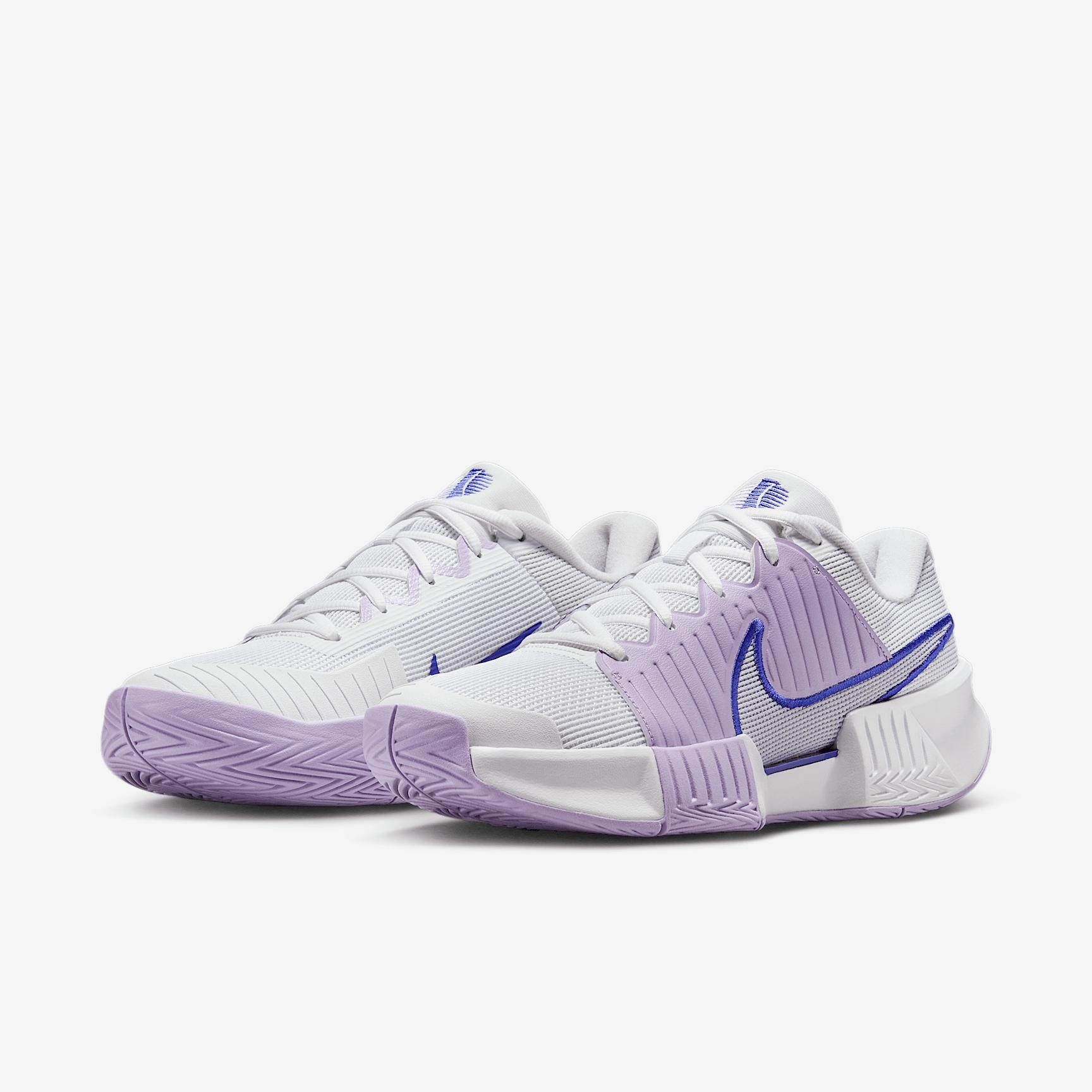 Nike GP Challenge Pro Women's Hard Court Tennis Shoes Product Image