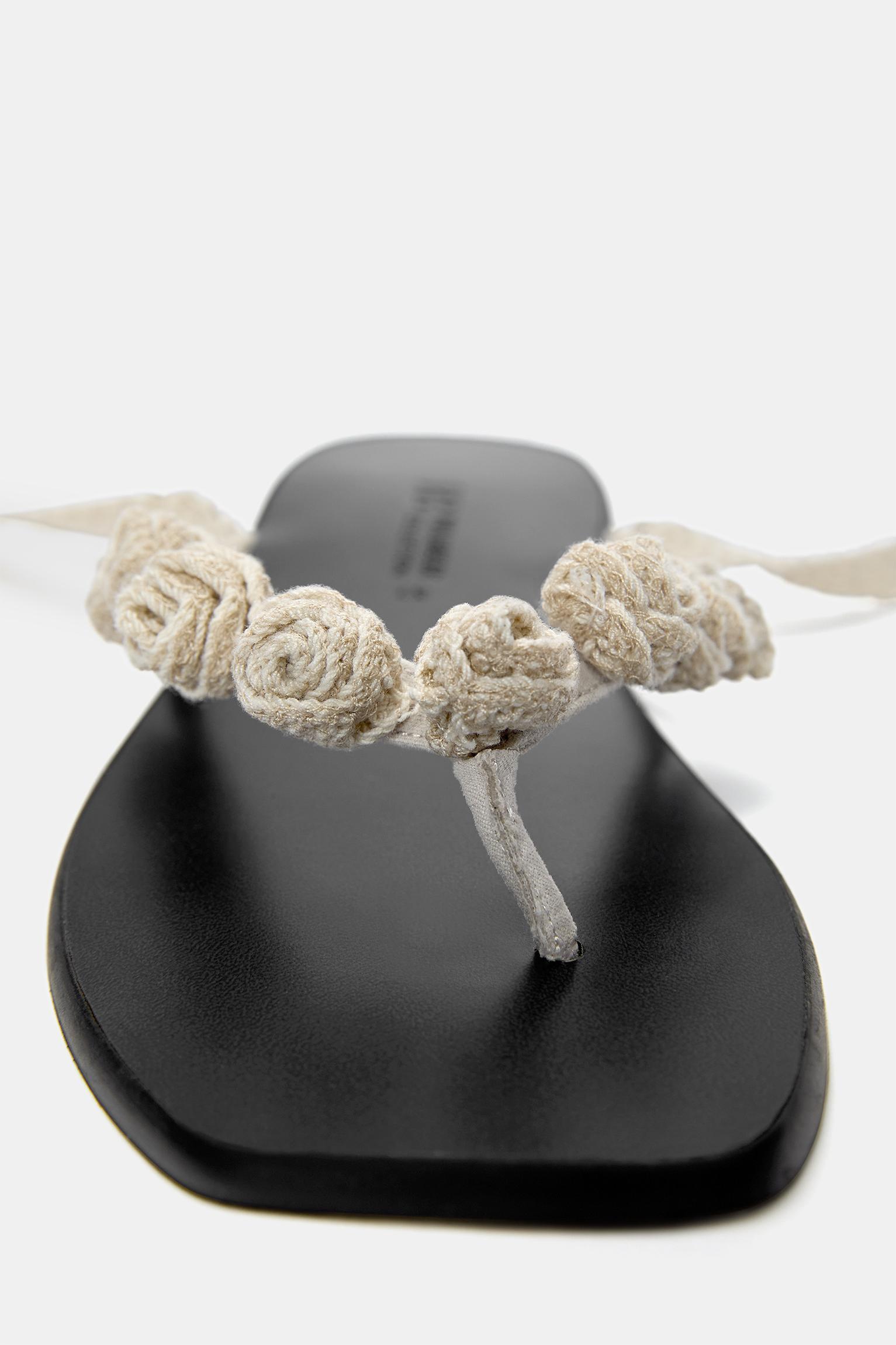 Flat crochet floral sandals Product Image