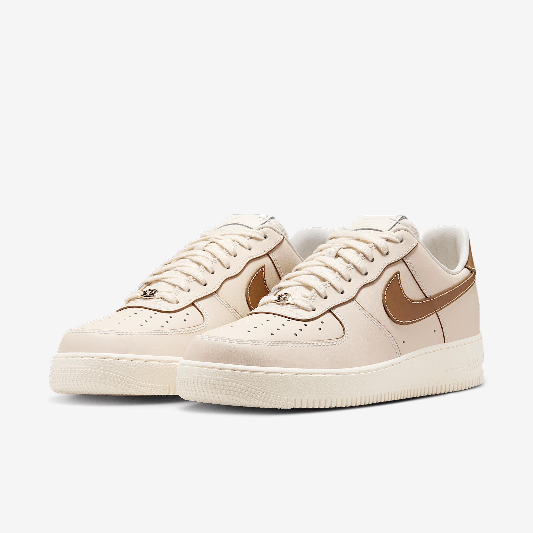 Nike Mens Air Force 1 07 Shoes | IB8865-221 Product Image
