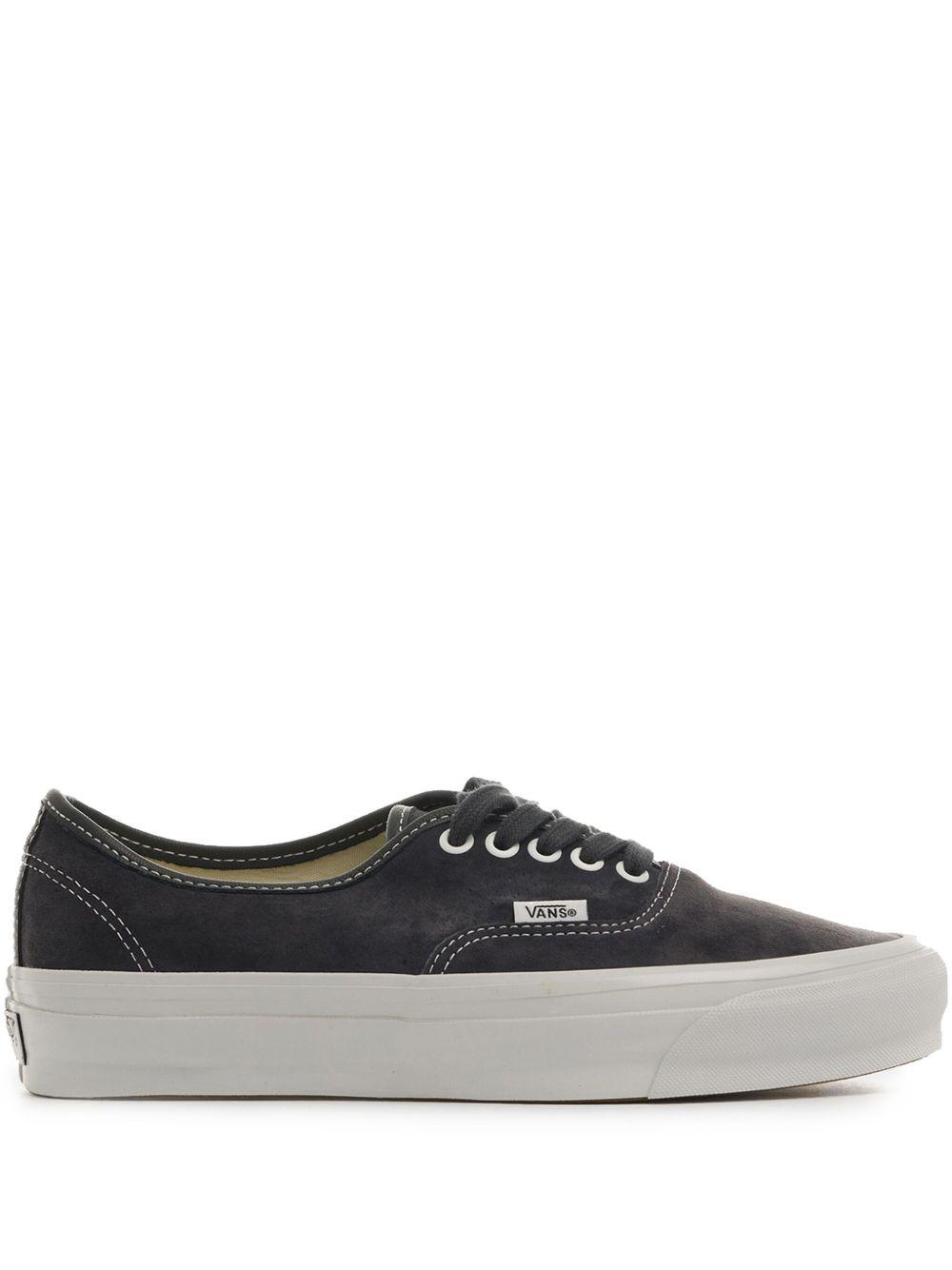  LX Authentic sneakers Product Image