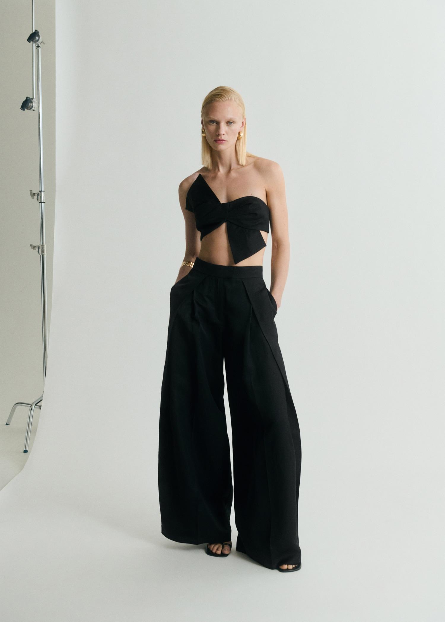 Wide leg pleated pants - Women | MANGO USA Product Image