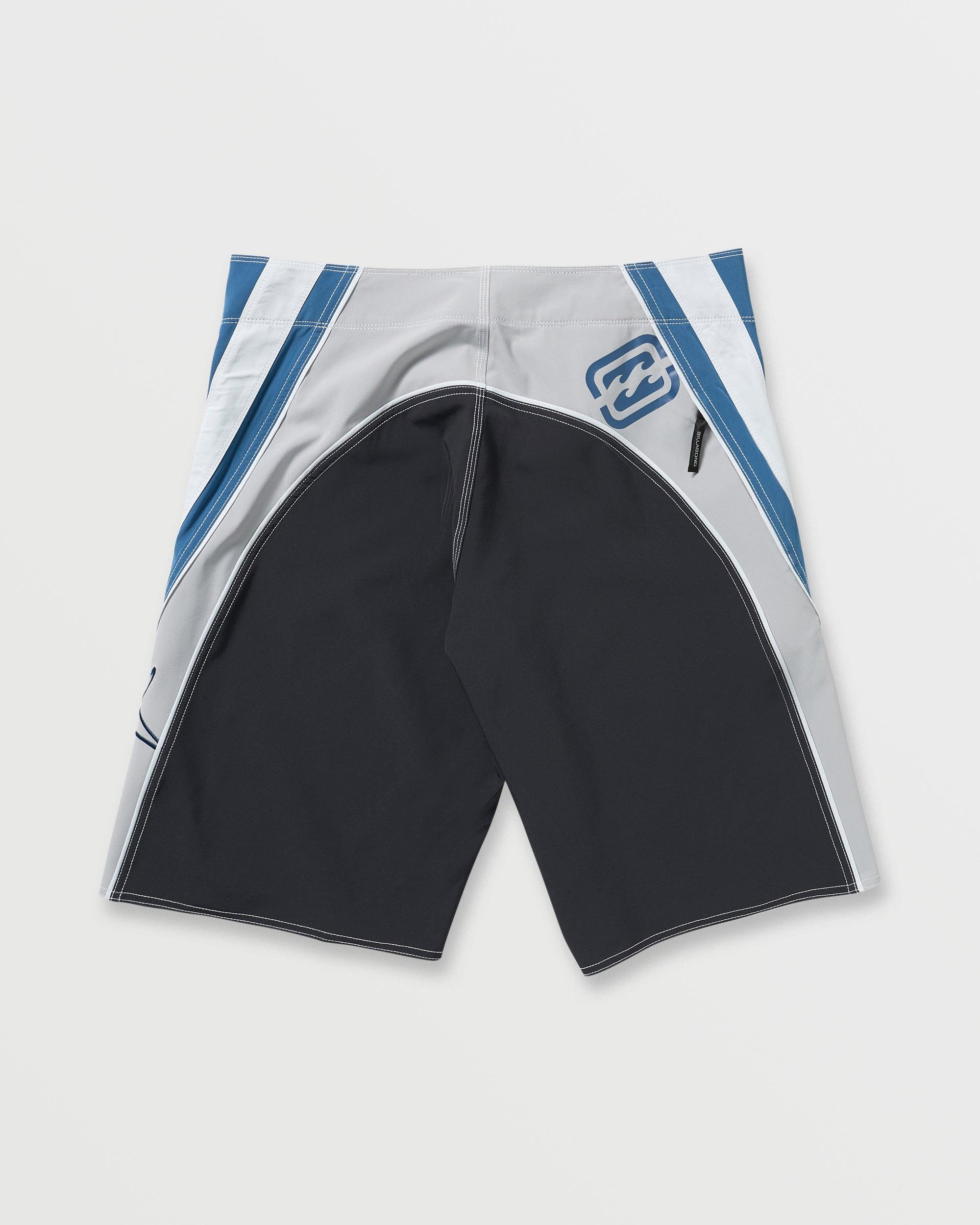Fluid 2K Pro Performance 21" Boardshorts - Navy Male Product Image