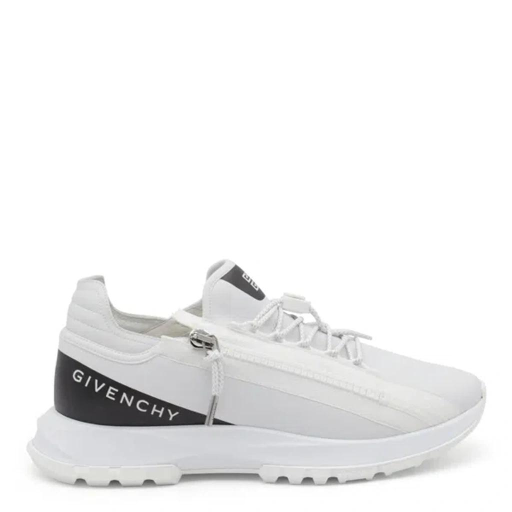 GIVENCHY Spectre Runner Leather Sneakers With 4g Side Zip Detail In White Product Image