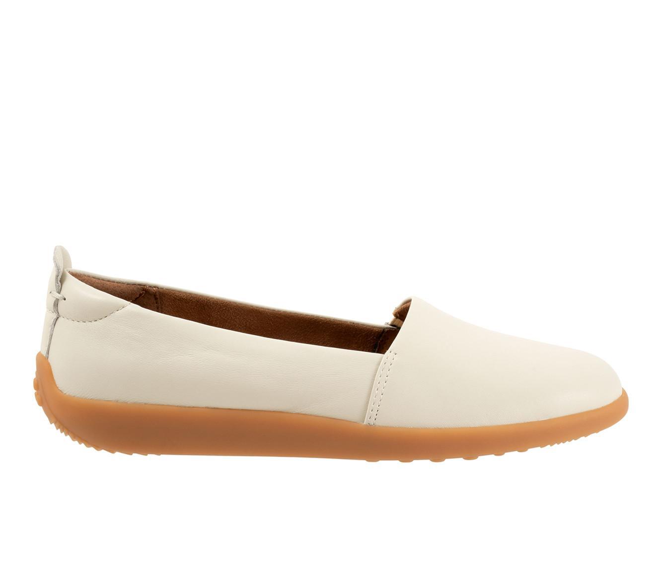 Women's Softwalk Deva Flats Product Image