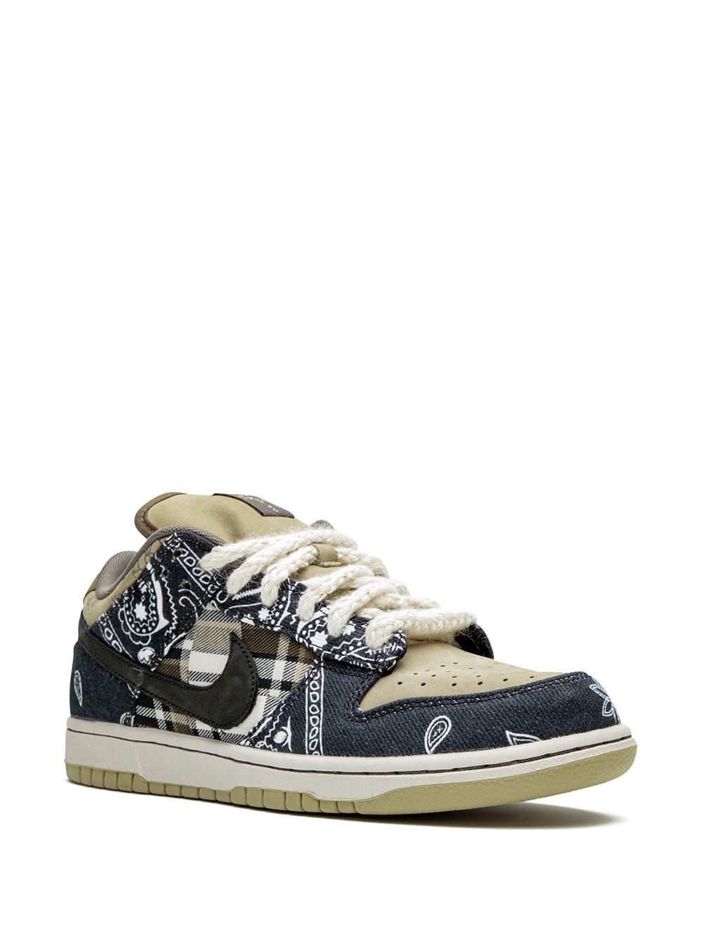 x Travis Scott SB Dunk Low sneakers Product Image