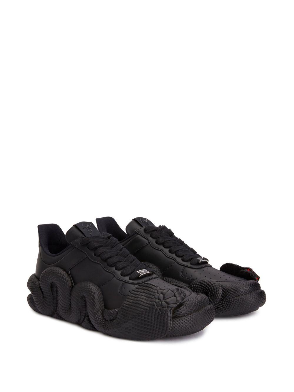Cobras 3D-detail low-top sneakers Product Image