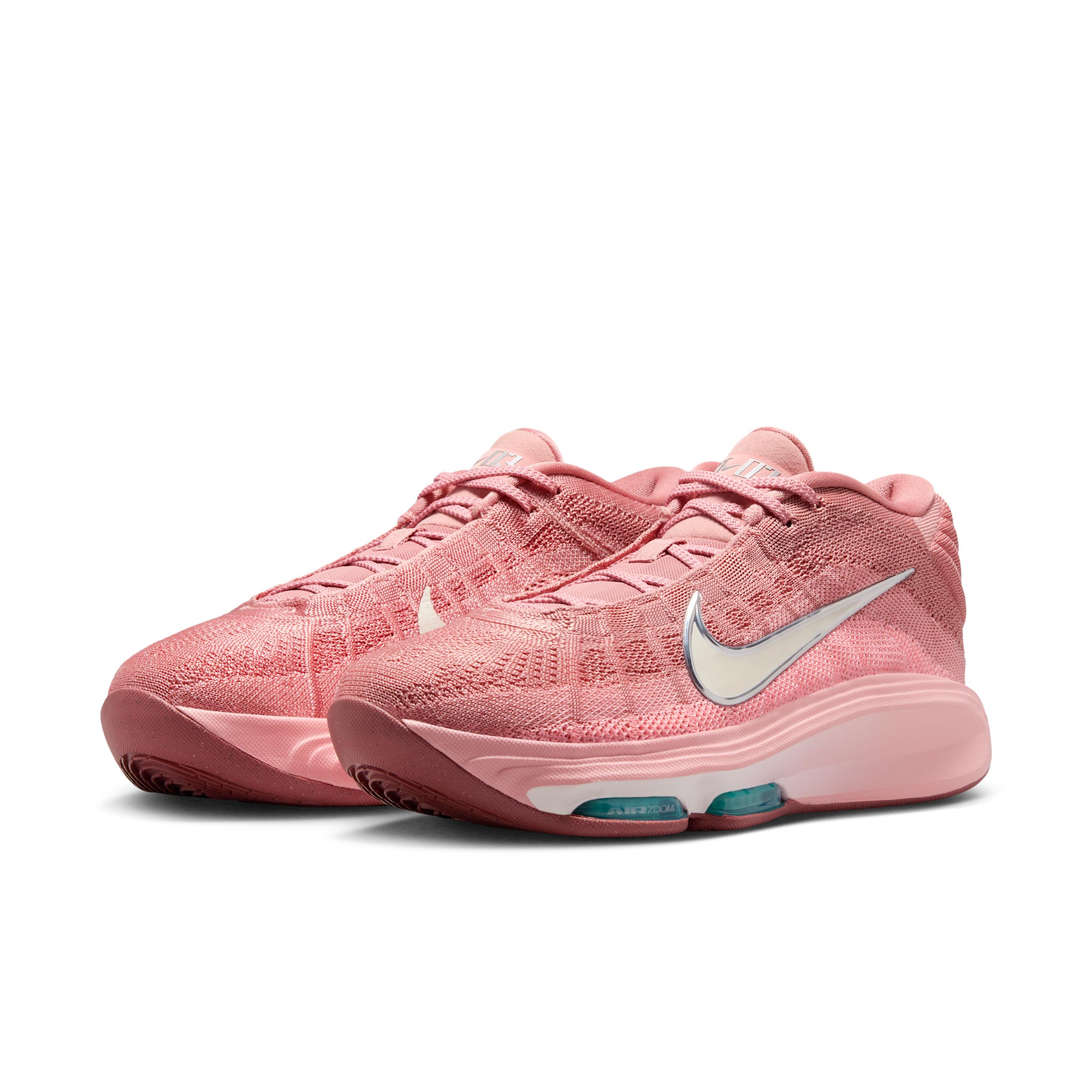 Nike Men's G.T. Hustle 3 Basketball Shoes Product Image