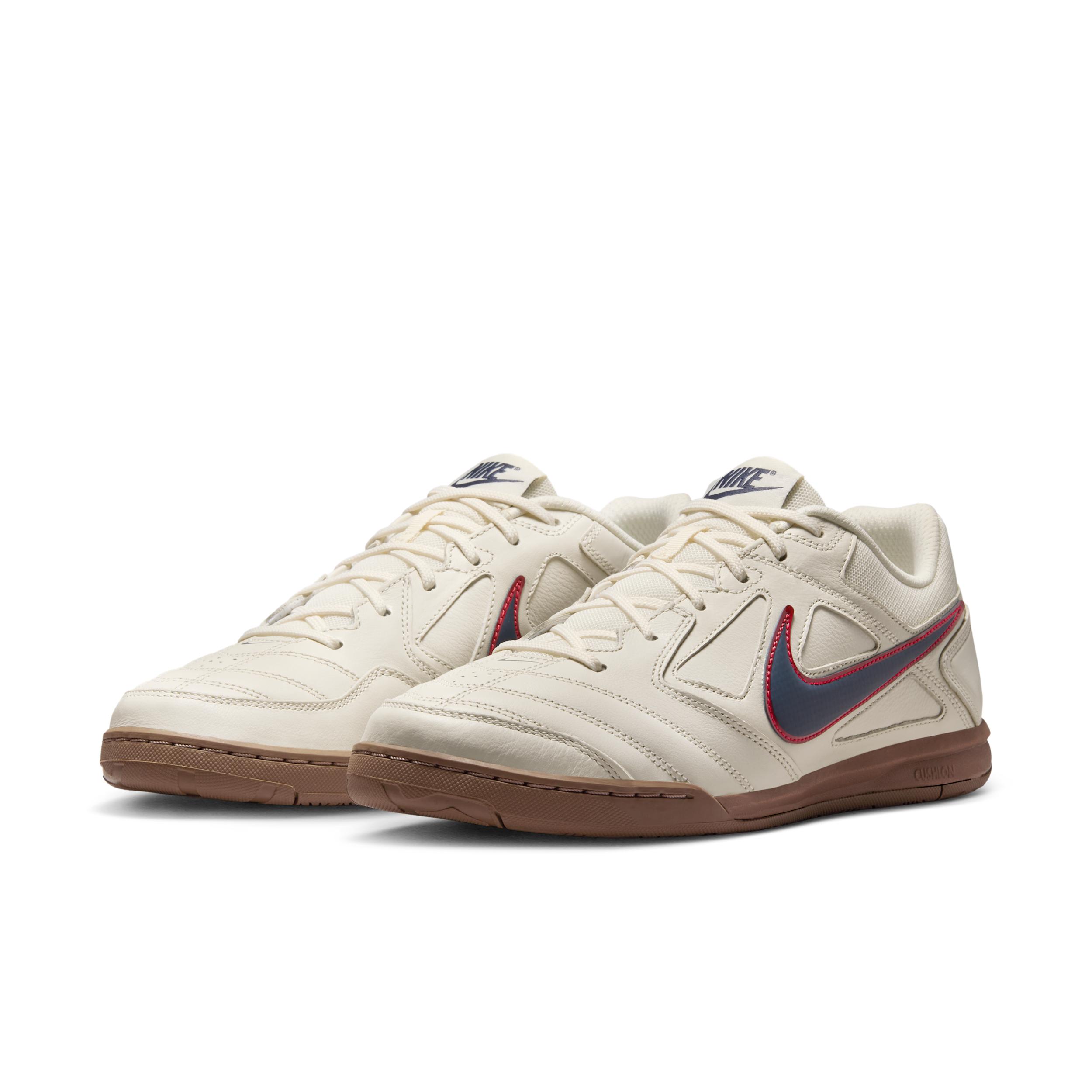 Nike Mens Gato Shoes | IH4380-110 Product Image