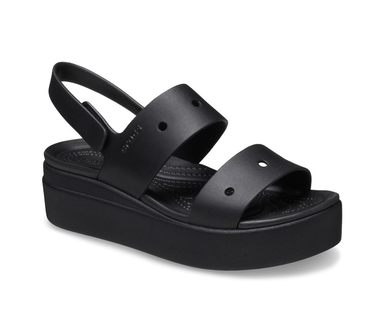Women's Crocs Brooklyn 4U Product Image