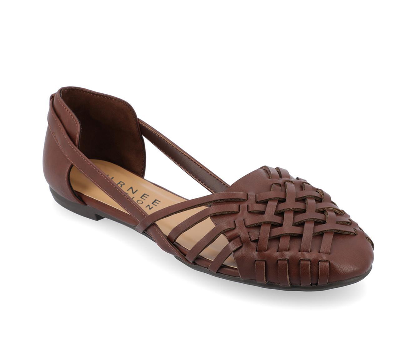 Women's Journee Collection Ekko Flats Product Image