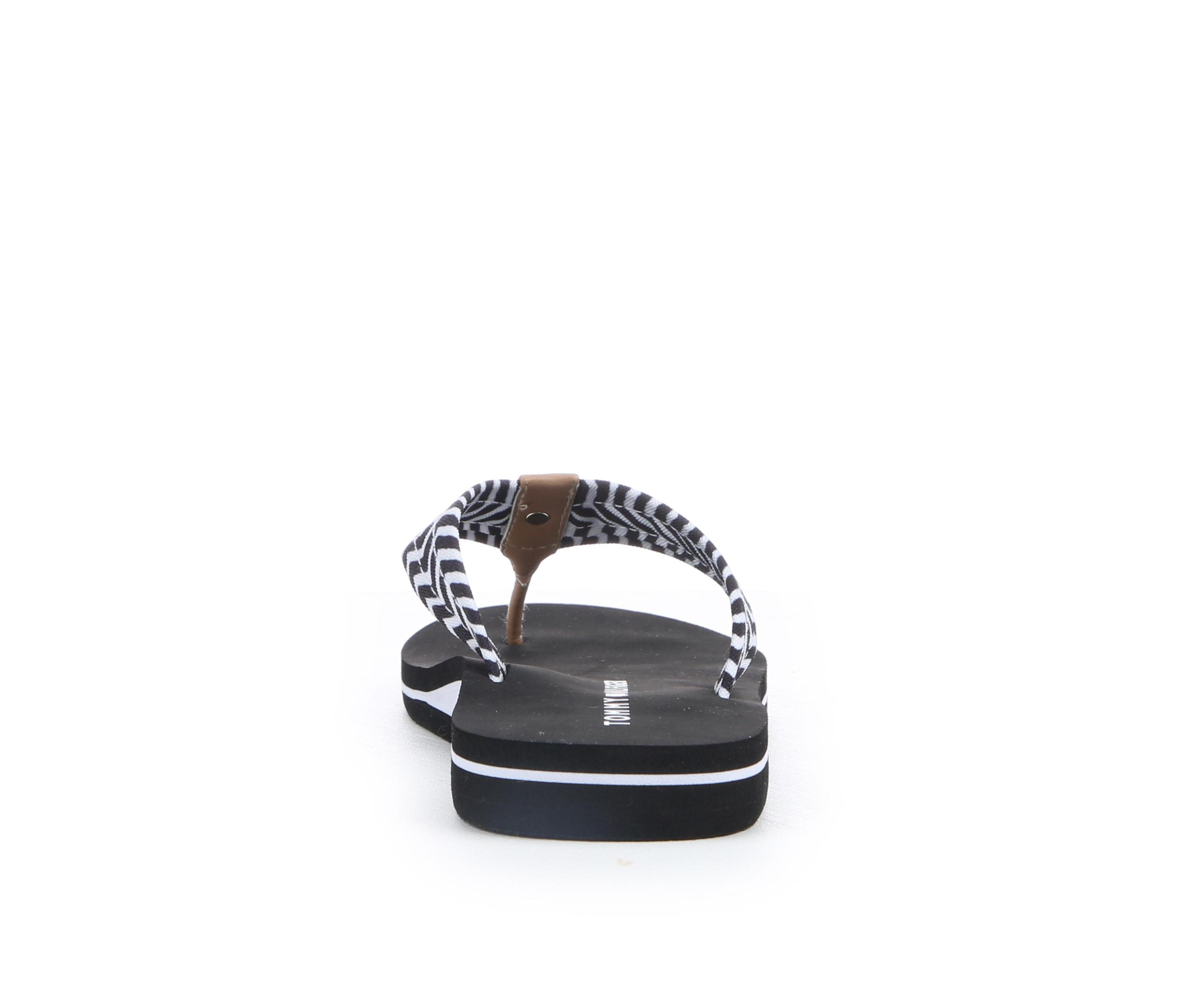 Women's Tommy Hilfiger Chill Flip-Flops Product Image