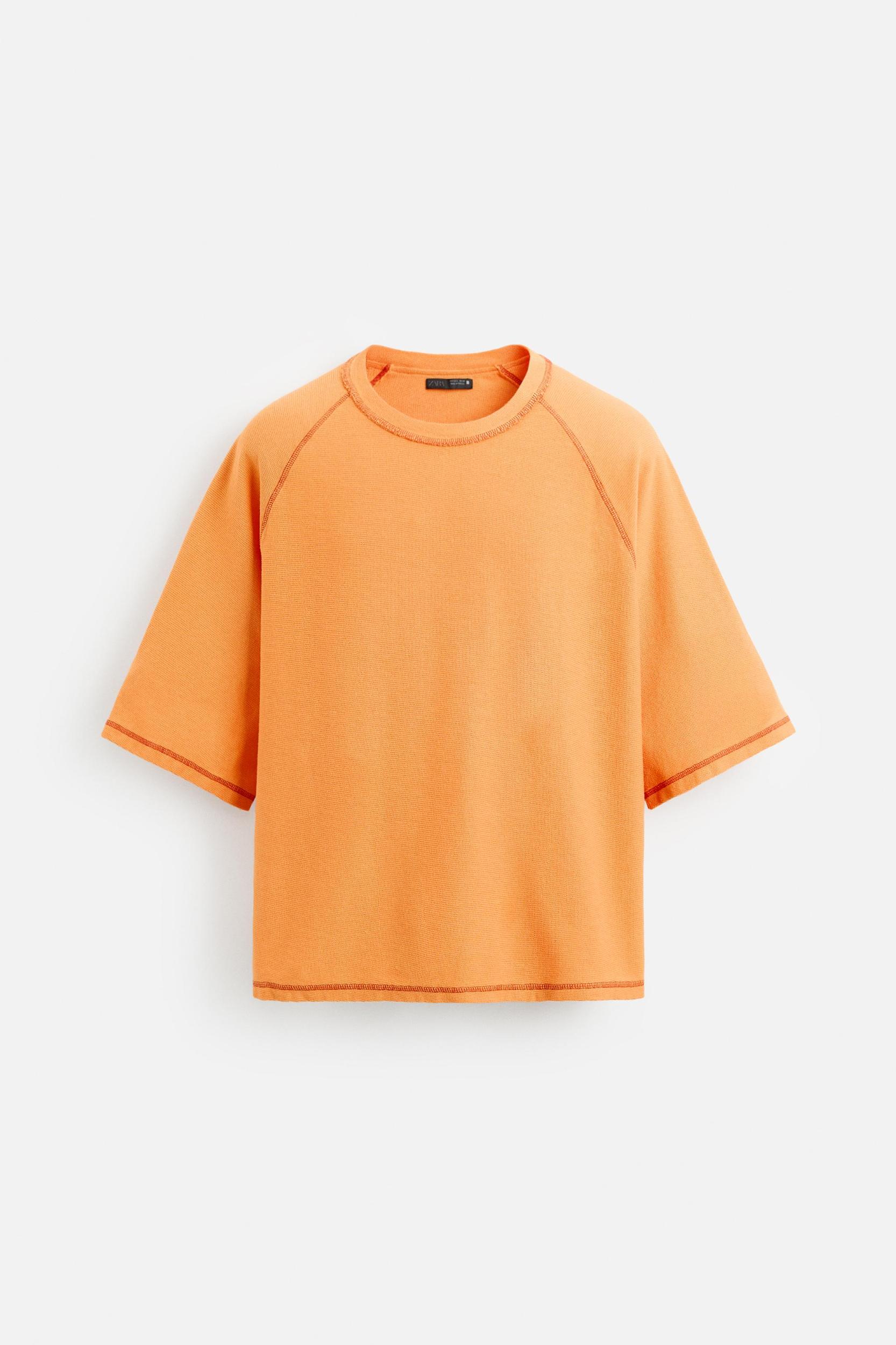 CONTRAST KNIT T-SHIRT Product Image
