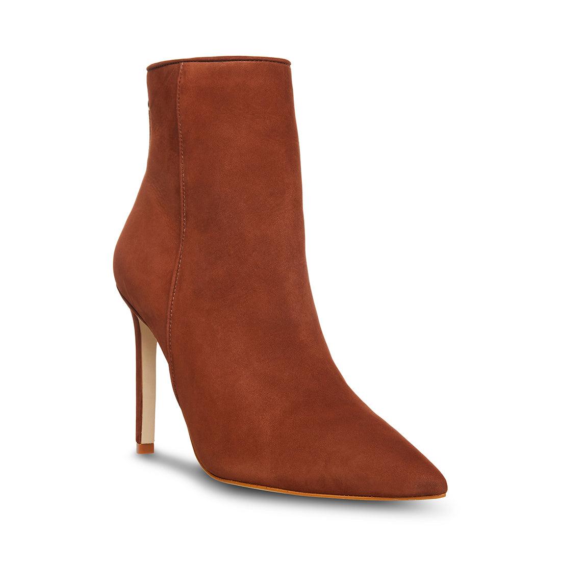 VANGLE BROWN NUBUCK - SM REBOOTED Female Product Image