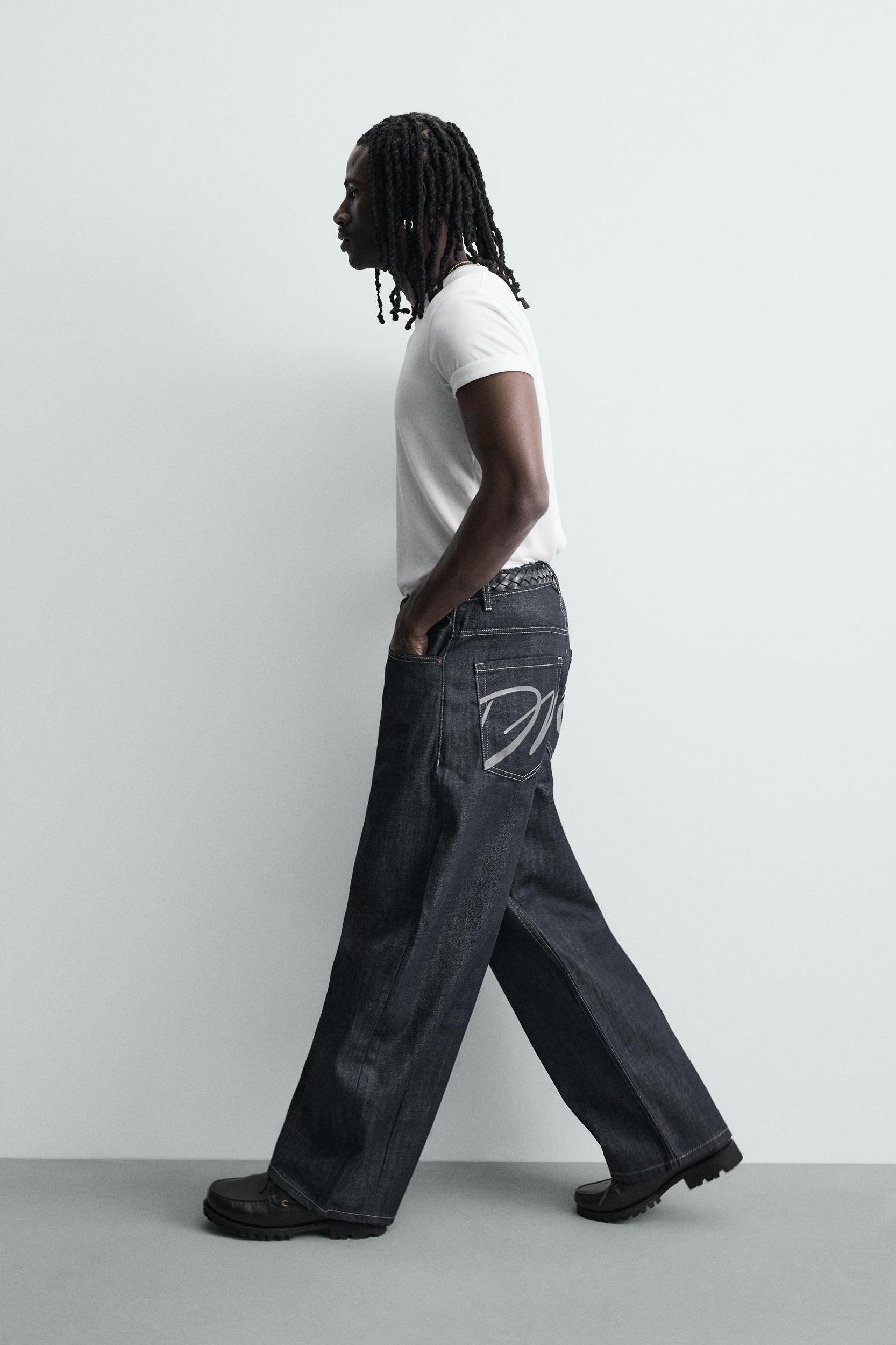 BALLOON FIT JEANS Product Image