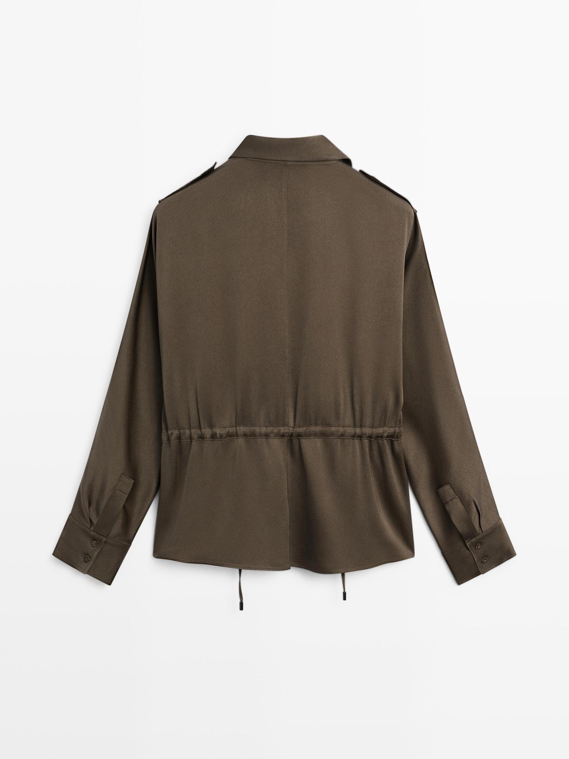 Flowing shirt with waist detail Product Image