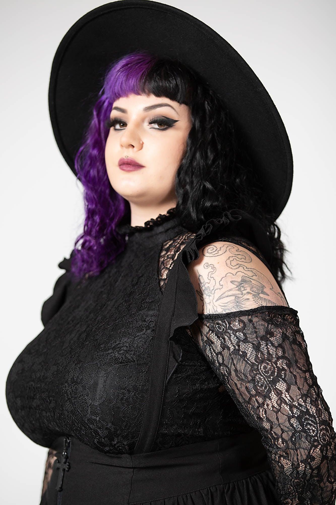 Yuna Suspender Skirt Female Product Image