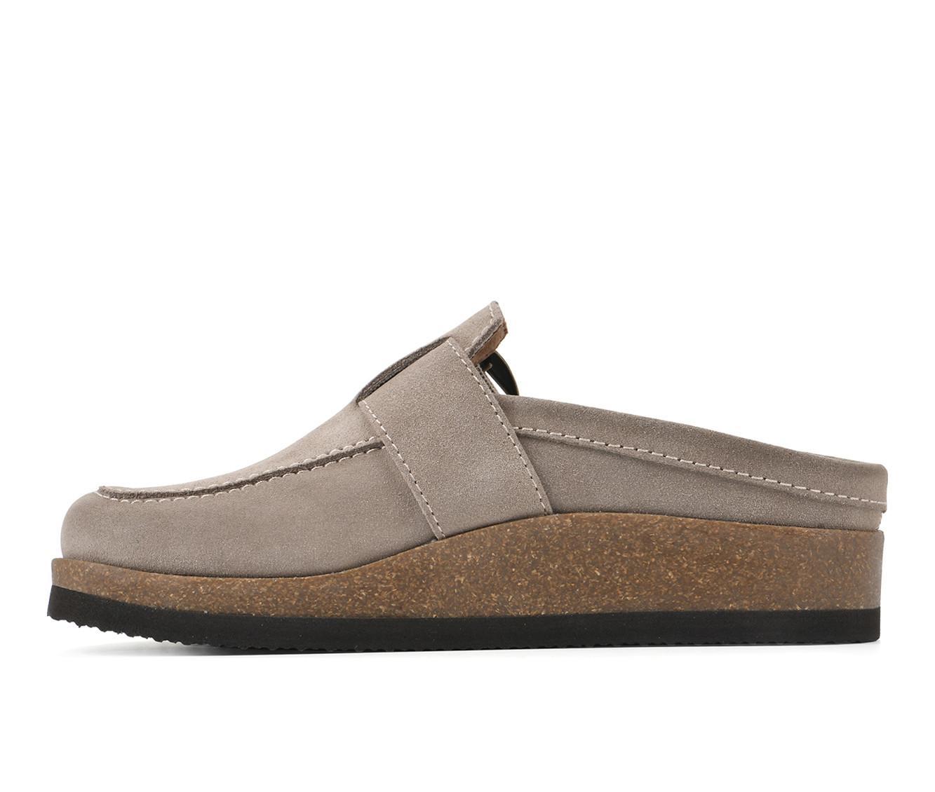 Women's White Mountain Bueno Clogs Product Image