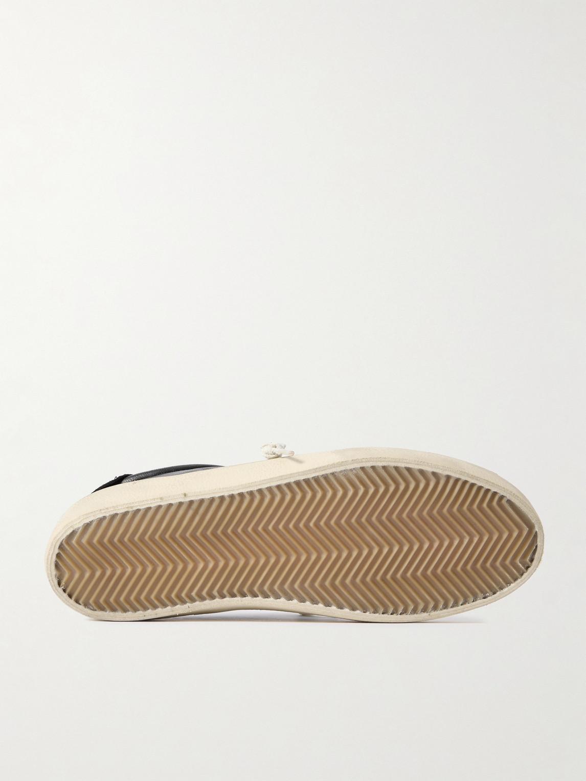 GOLDEN GOOSE Deluxe Brand Vintage-inspired Black Leather Sneakers With Contrasting White Laces Product Image