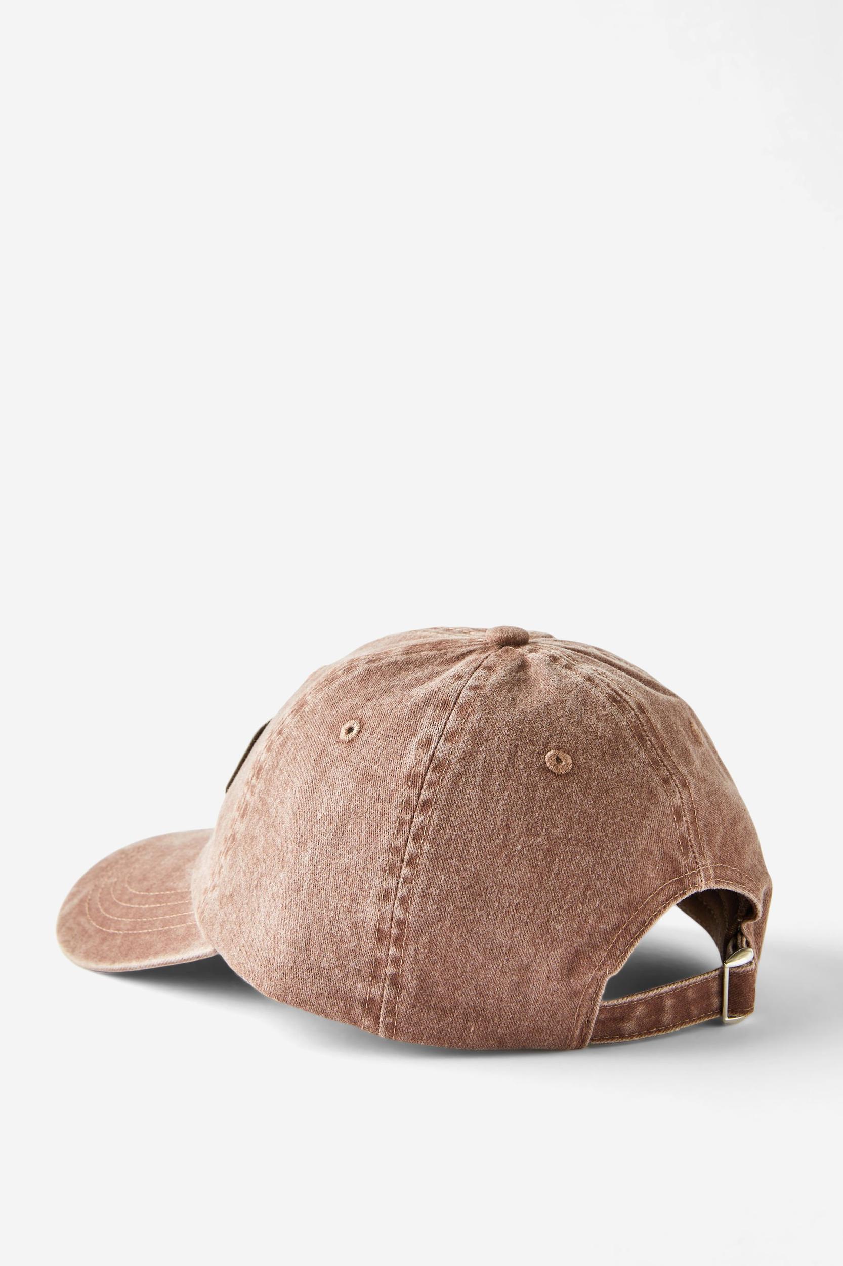 Active Graphic Cap Product Image