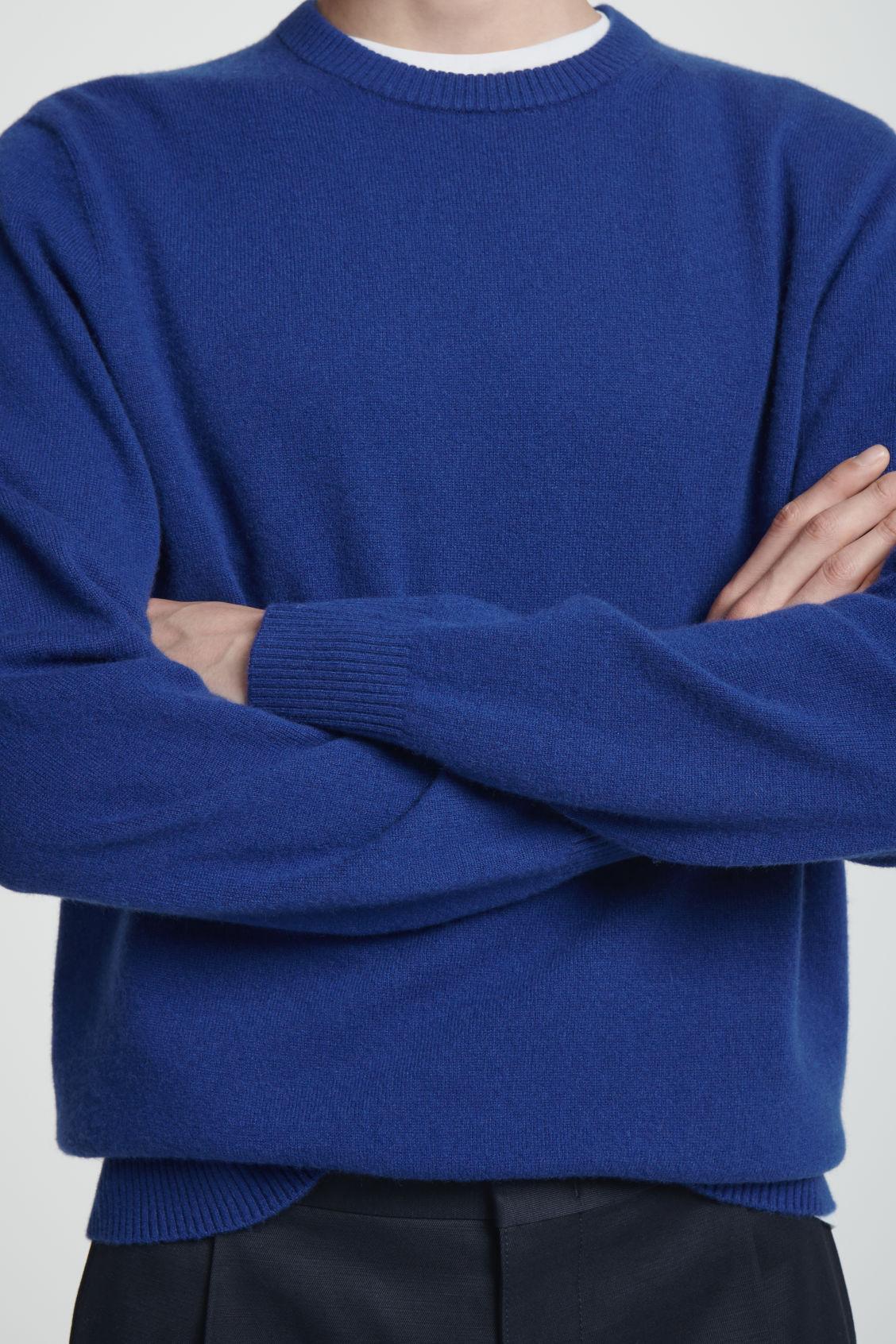 PURE CASHMERE SWEATER Product Image