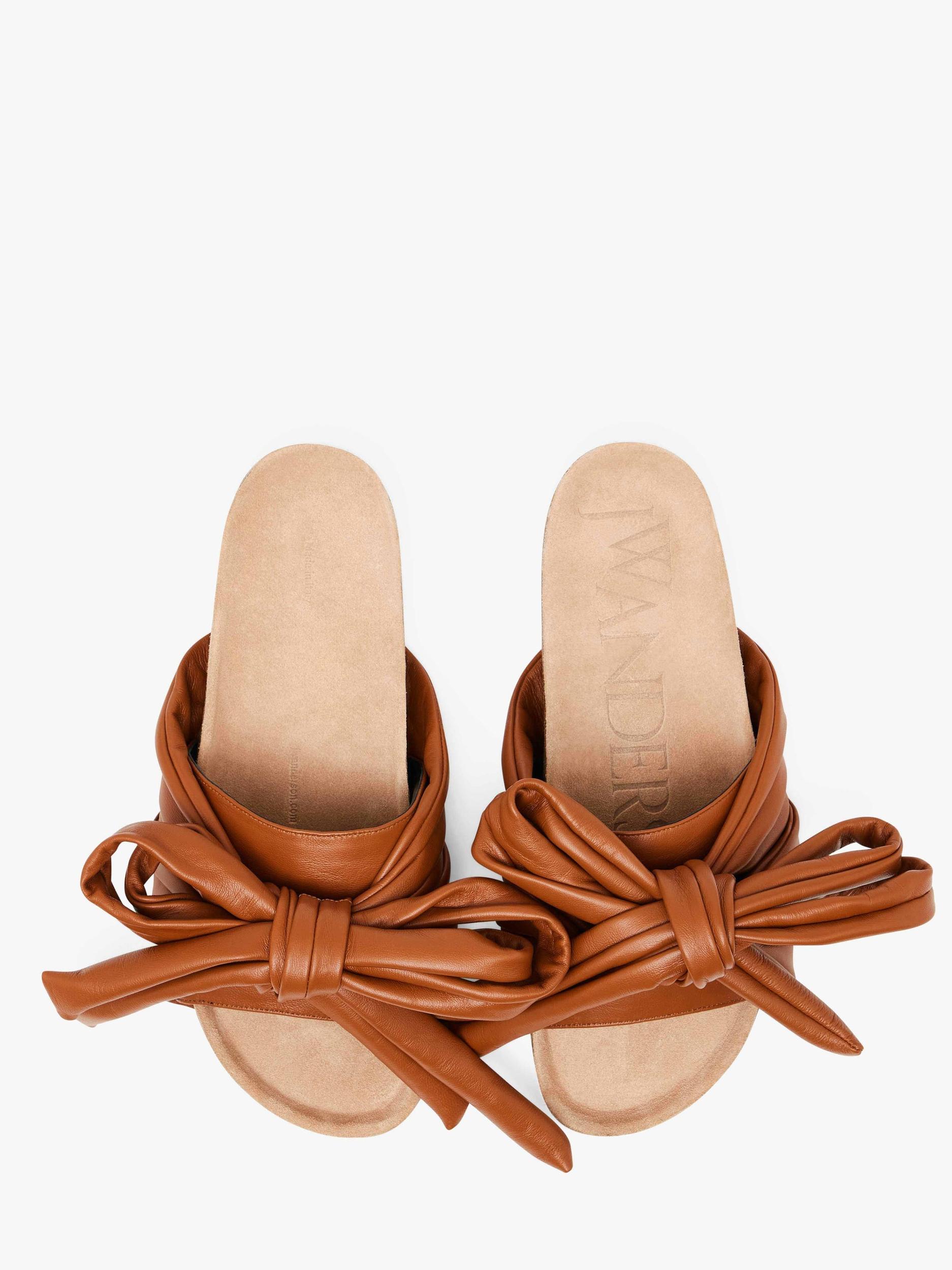 BOW FLAT SANDALS Product Image