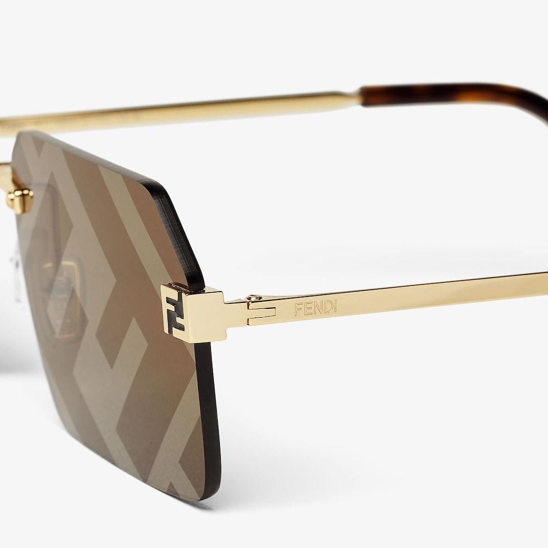 Fendi SkyFashion Show sunglasses Product Image