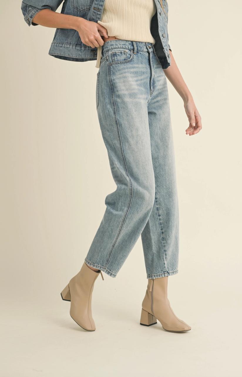 Muse Barrel Denim Pants Product Image