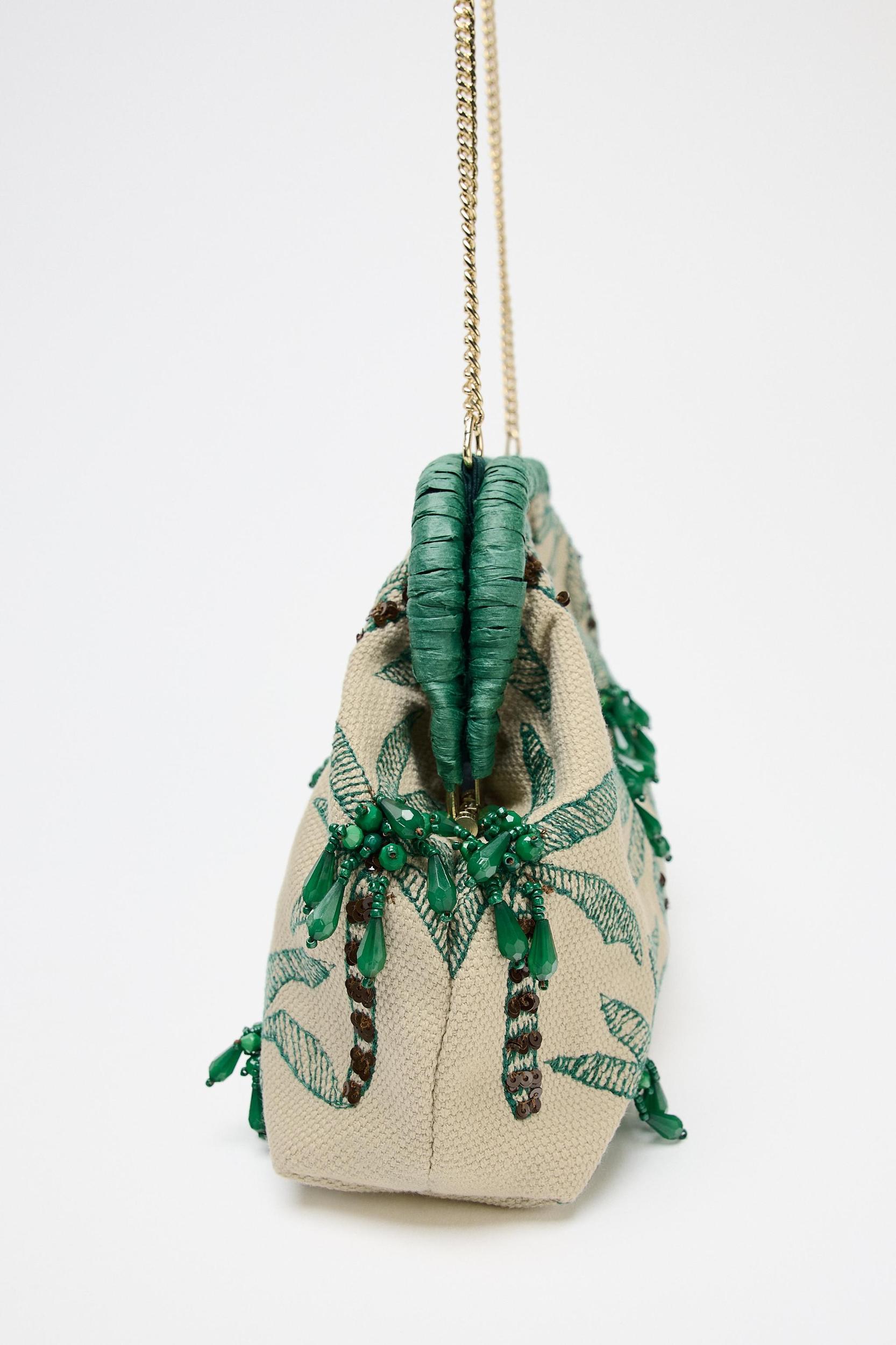 BEADED DETAIL CLUTCH Product Image