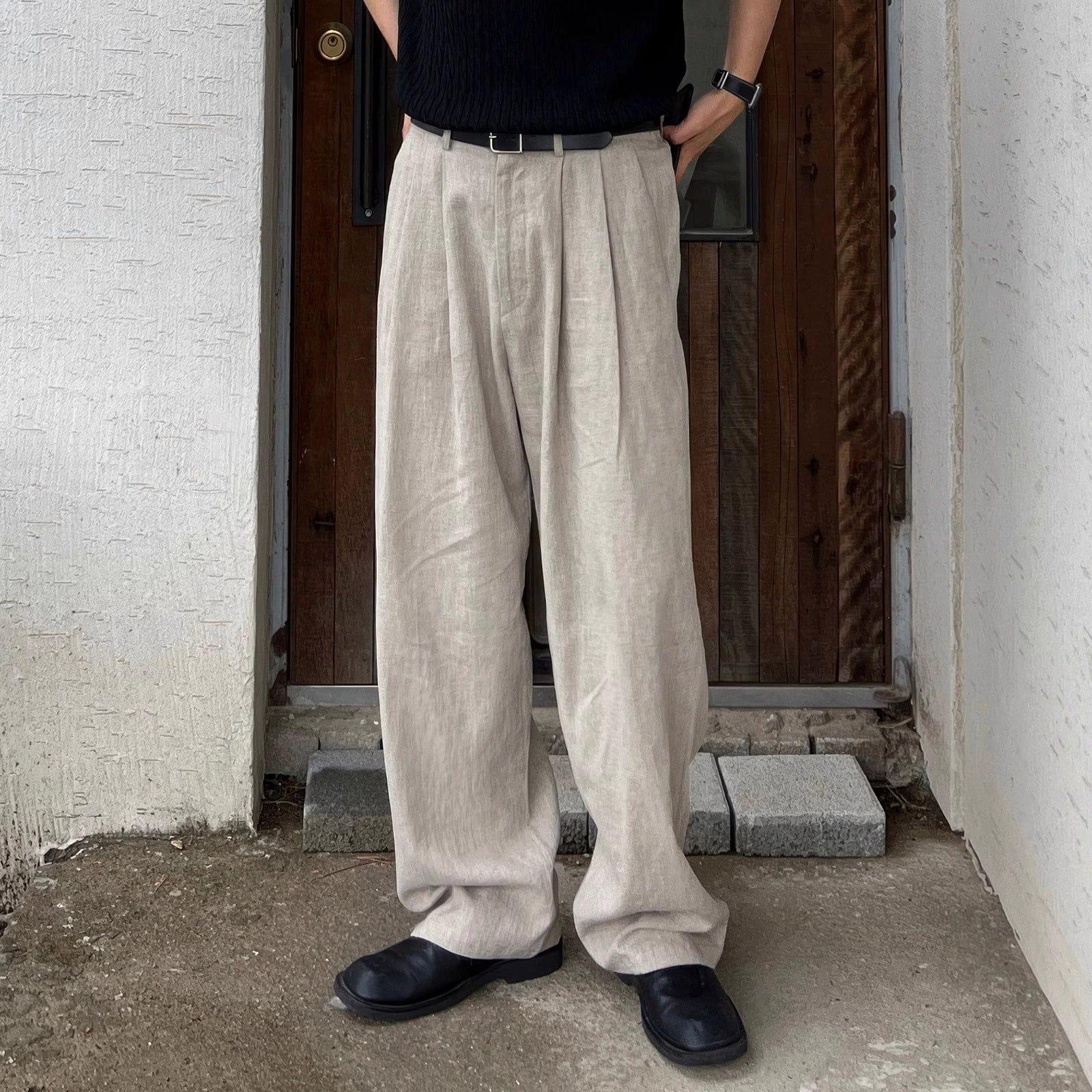 RT No. 18308 LINEN FOLDED PLEATED STRAIGHT PANTS Product Image