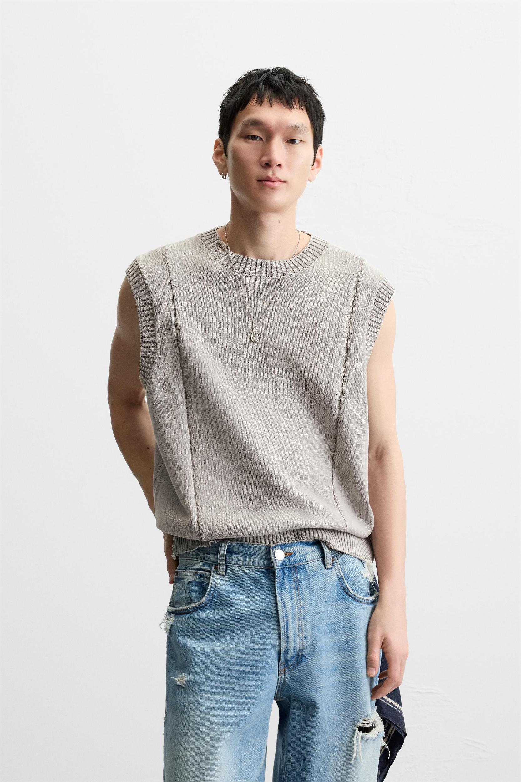 DISTRESSED KNIT VEST Product Image