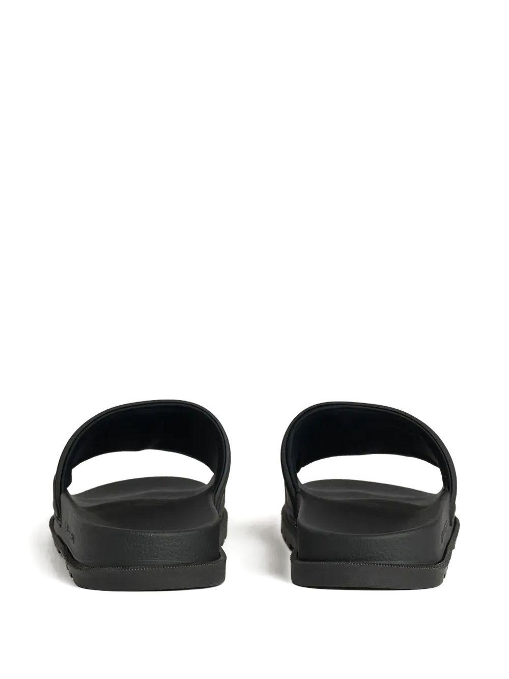 logo-embossed slides  Product Image