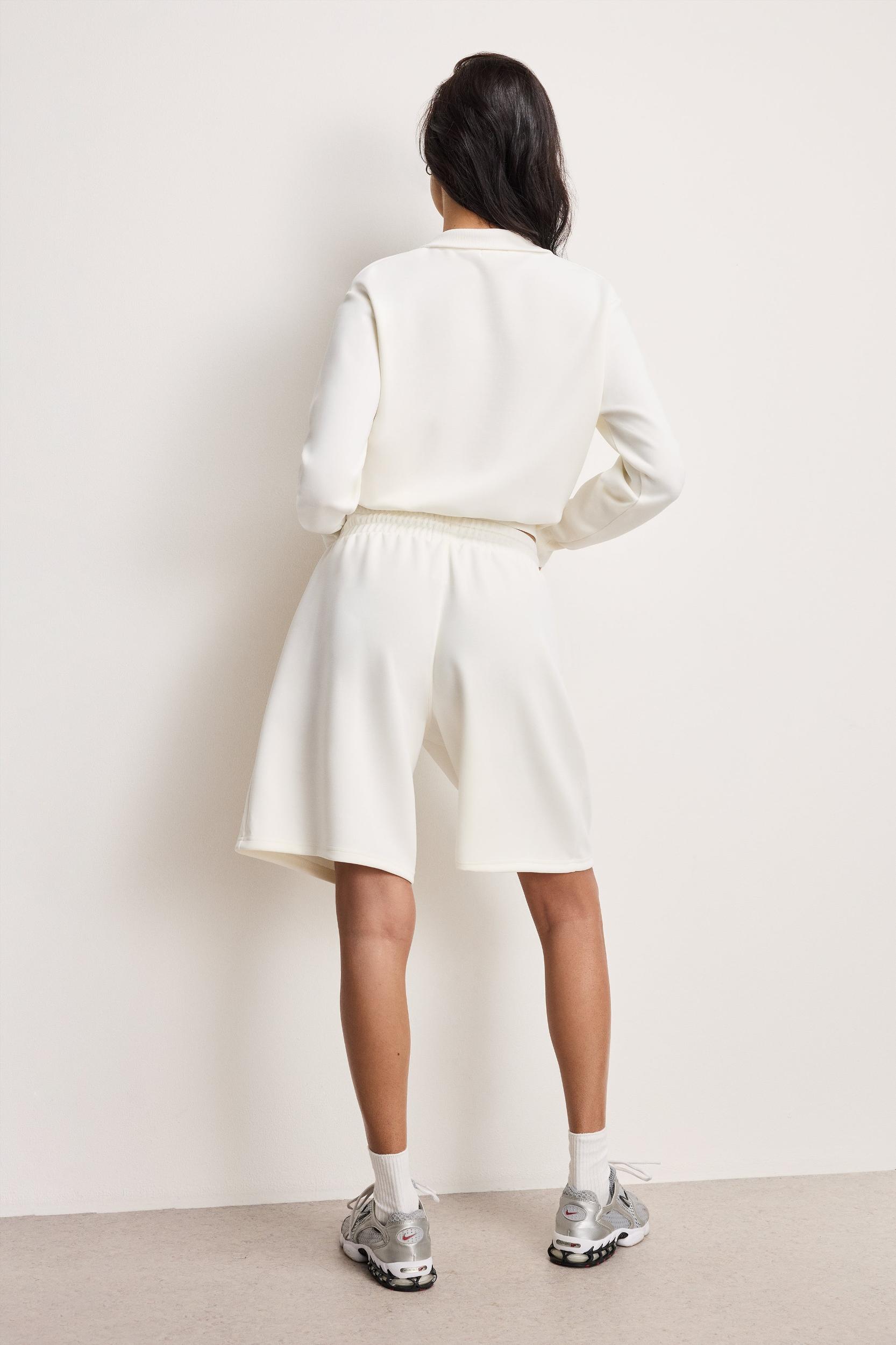 AIR SOFT SCUBA SHORTS | CLOUD WHITE Product Image