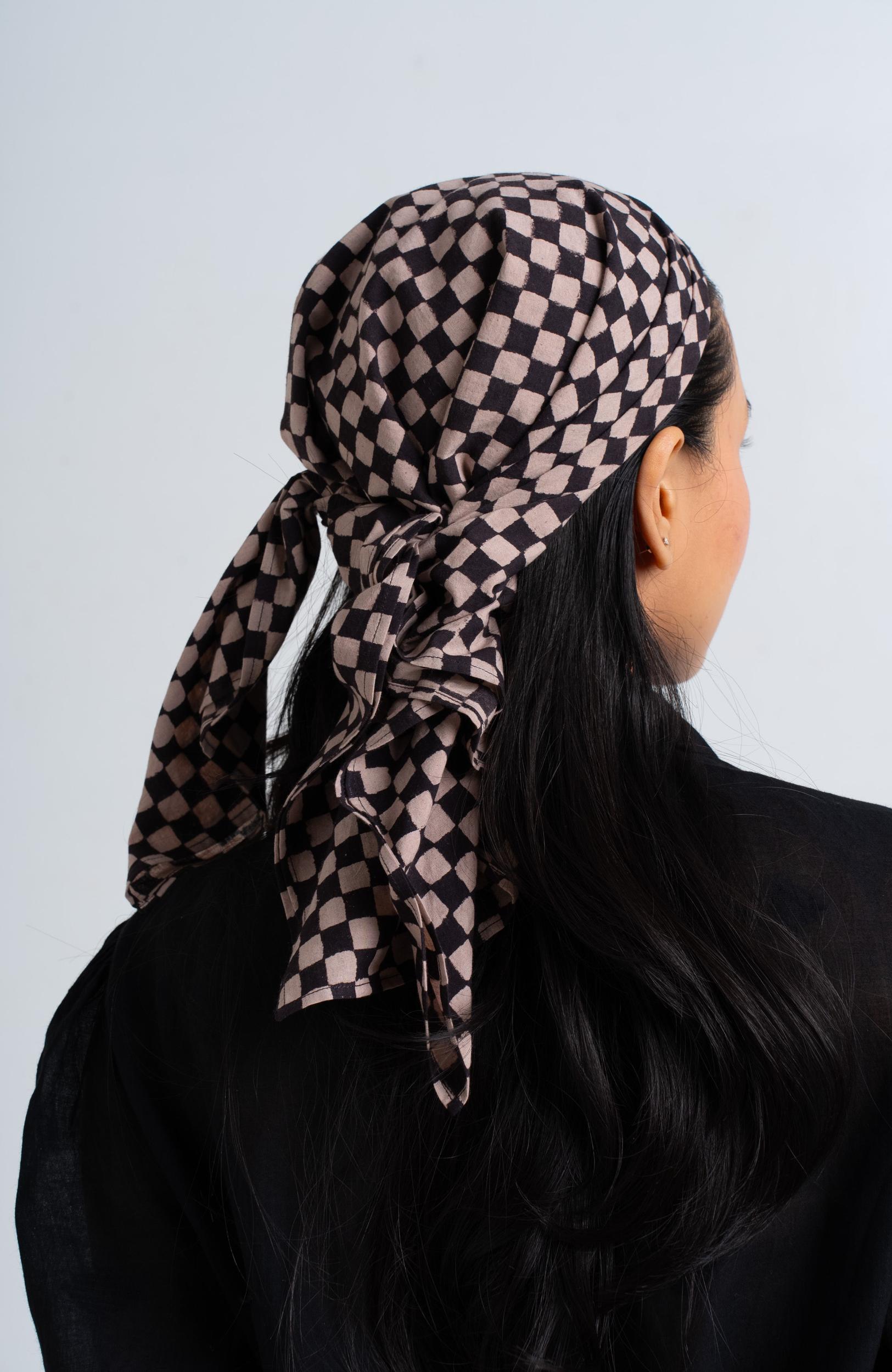 Classic Checks Bandana Product Image
