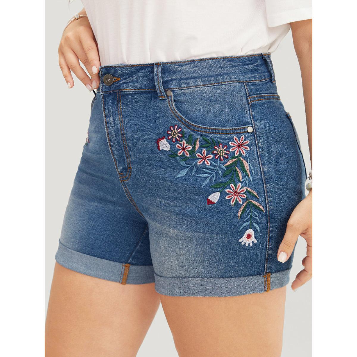 Plus Size Slightly Stretchy Light Wash Floral Embroidered Roll Hem Denim Shorts Women LightBlue Casual Ditsy Floral Embroidered Low stretch Patch pocket Jeans BloomChic 10/M Product Image