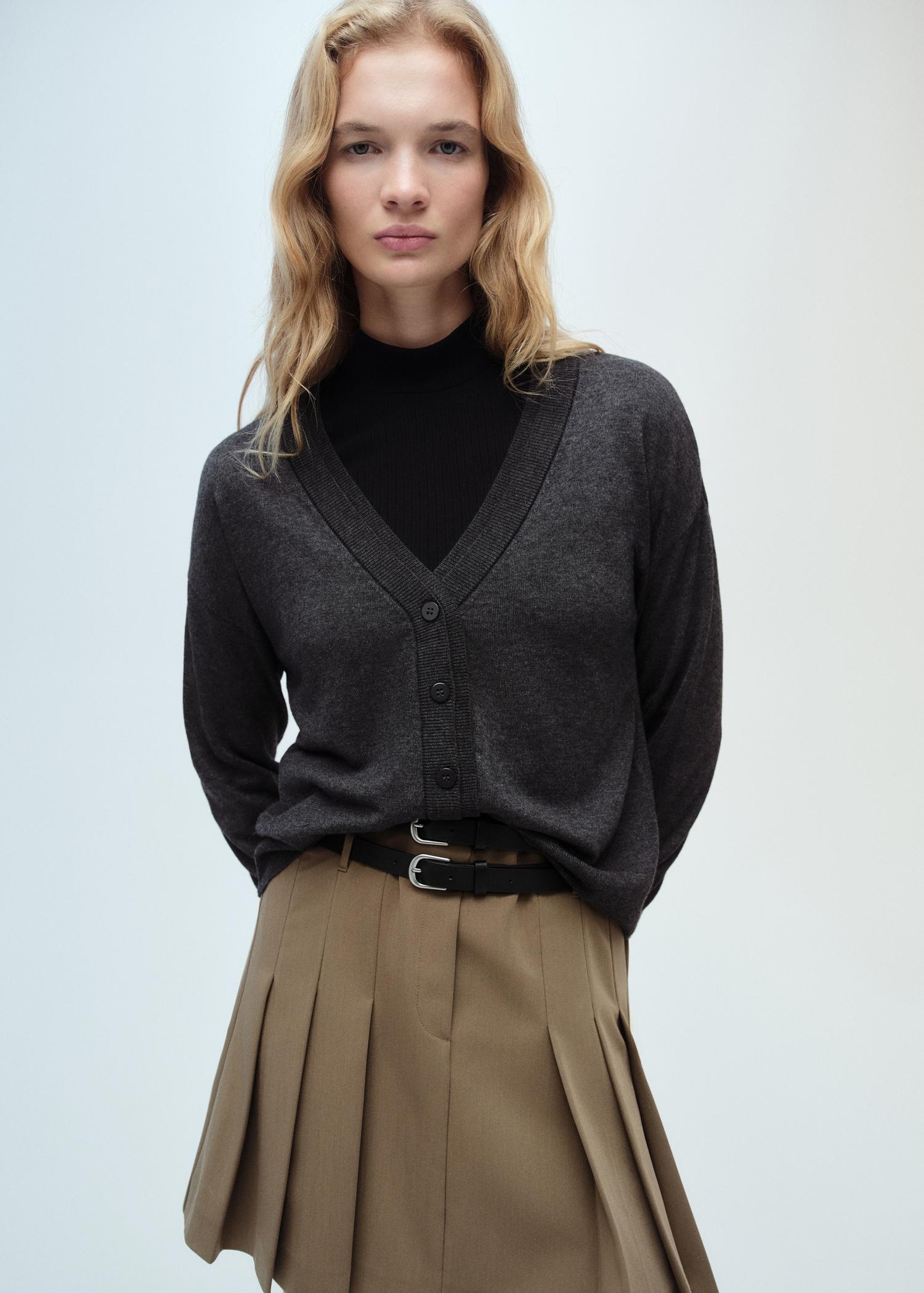 V-neck knitted cardigan - Women | MANGO USA Product Image