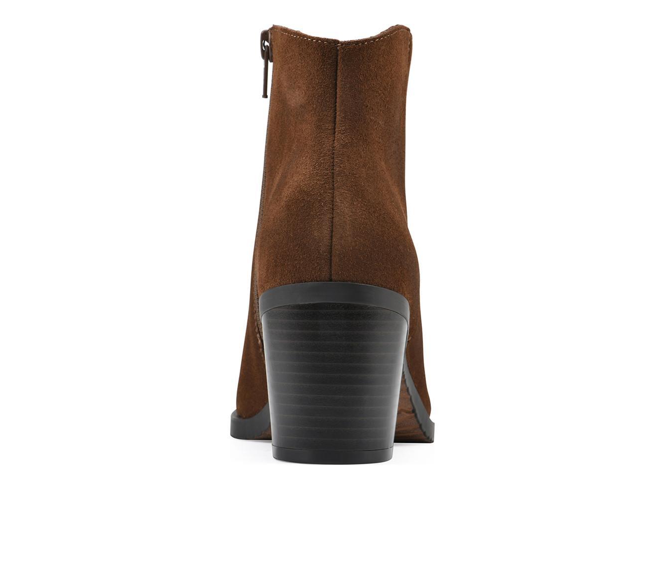 Women's White Mountain Tattle Booties Product Image